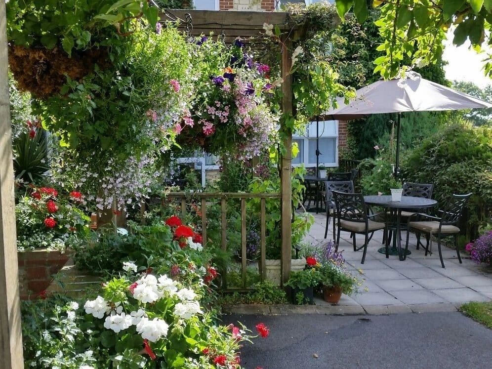 The Bolingbroke Arms, Lydiard Millicent