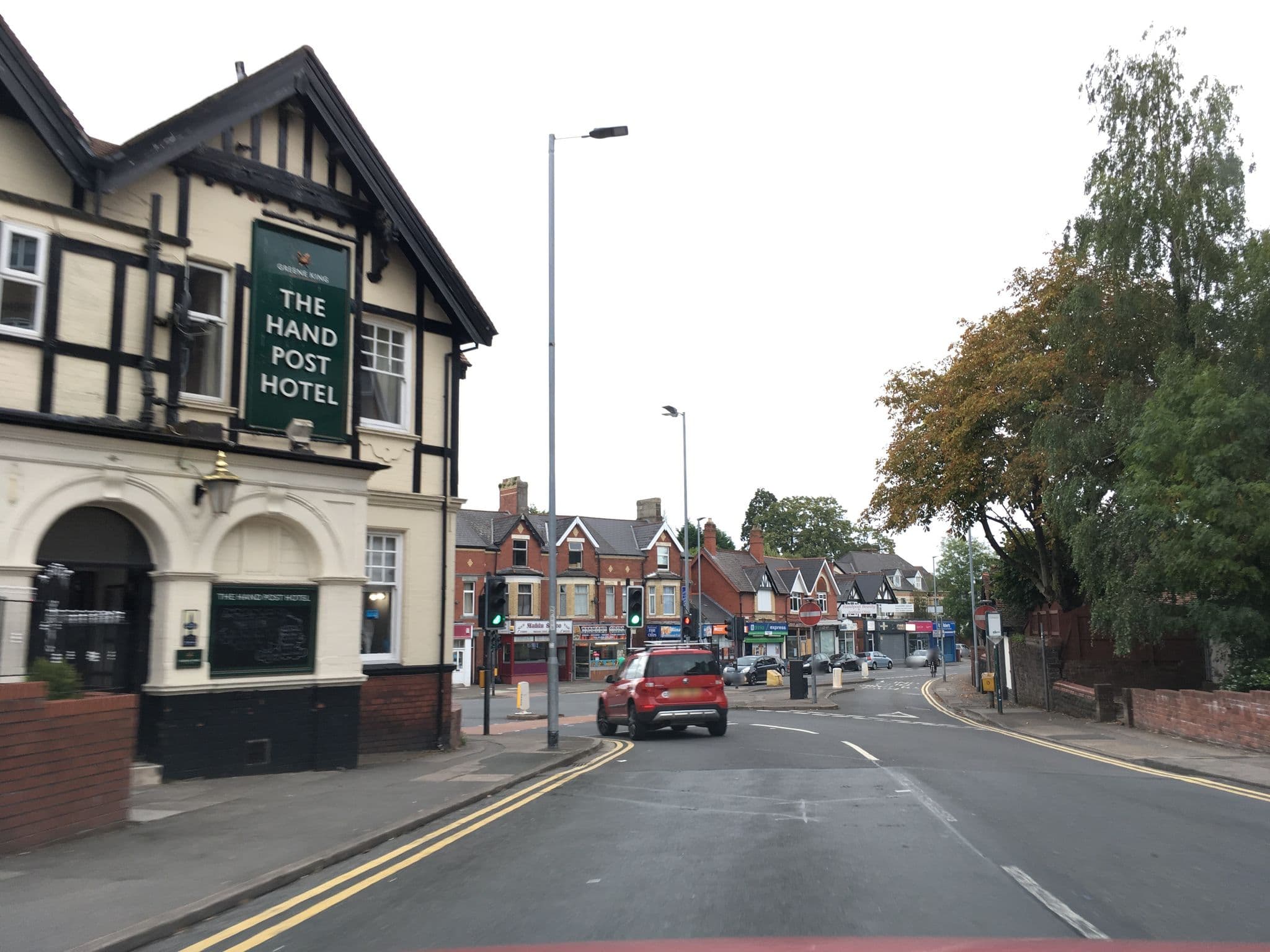 Street view near The Hand Post Hotel, Newport — © southglos (CC BY-SA · Mapillary)