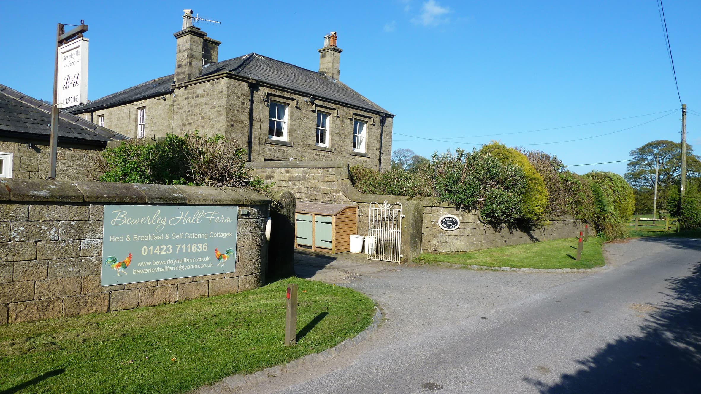 Bewerley Hall Farm - Bed & Breakfast - Self Catering Holiday Cottages, Pateley Bridge