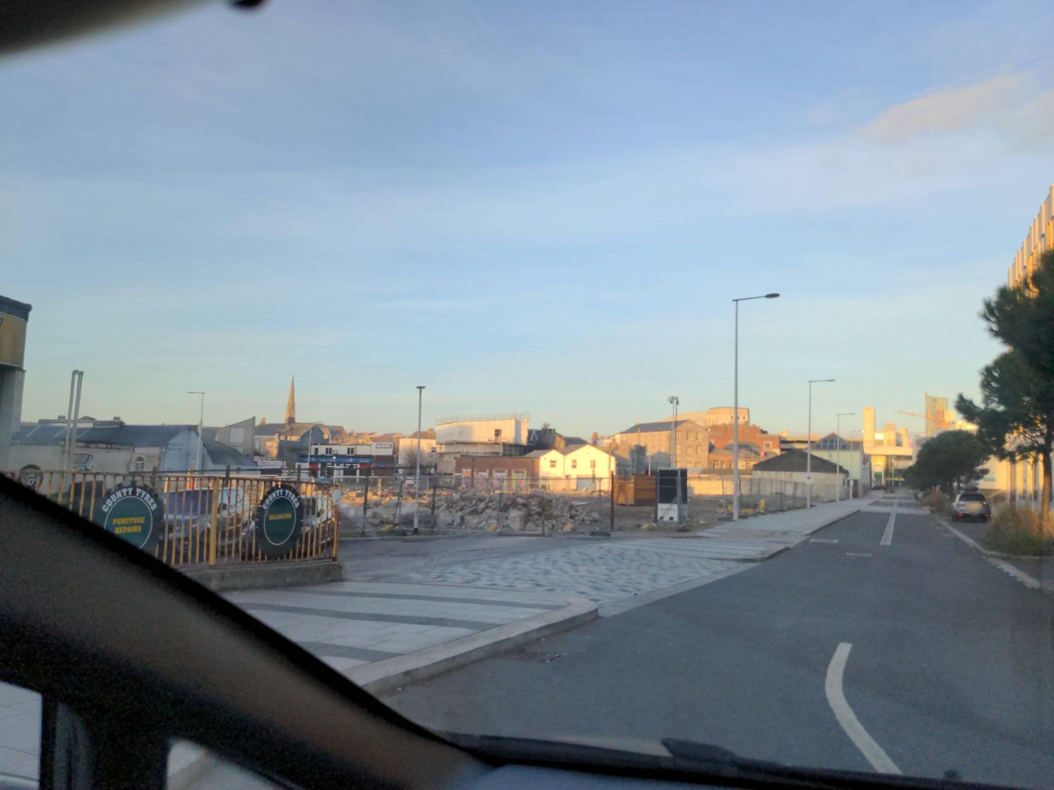 Street view near Moxy Plymouth, Plymouth — © WaggyDog (CC BY-SA · Mapillary)