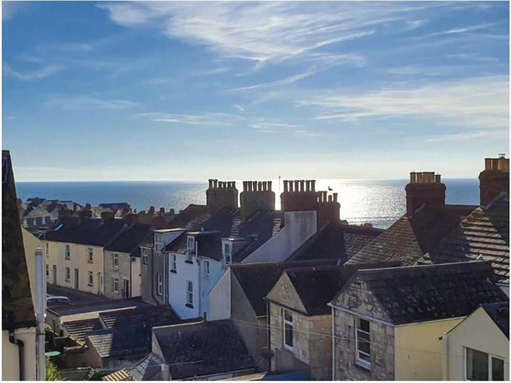 Our Place in Portland holiday home with sea view, Fortuneswell