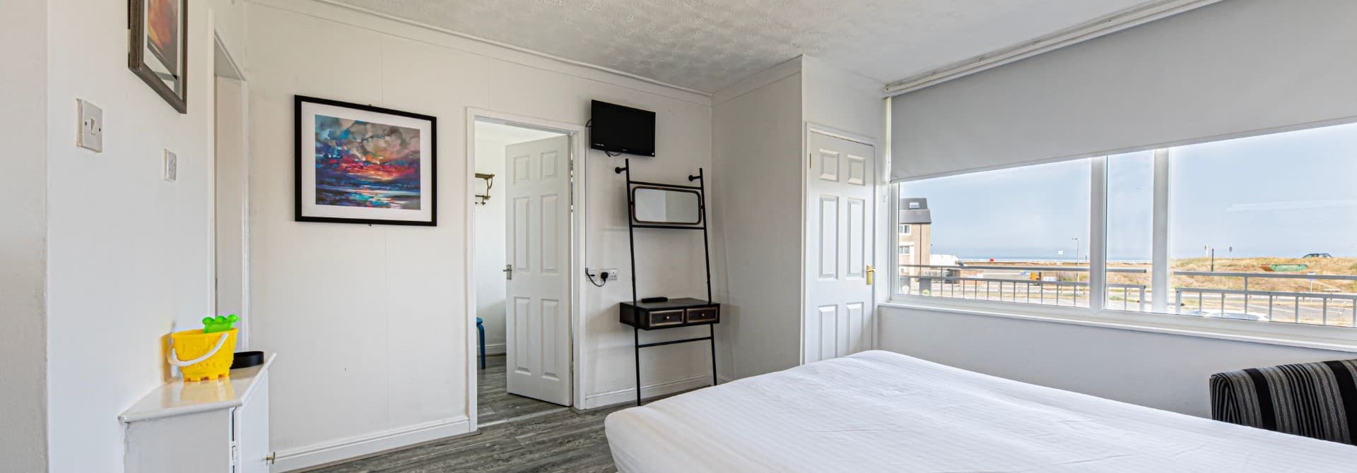 Beaches Chalets, Prestatyn