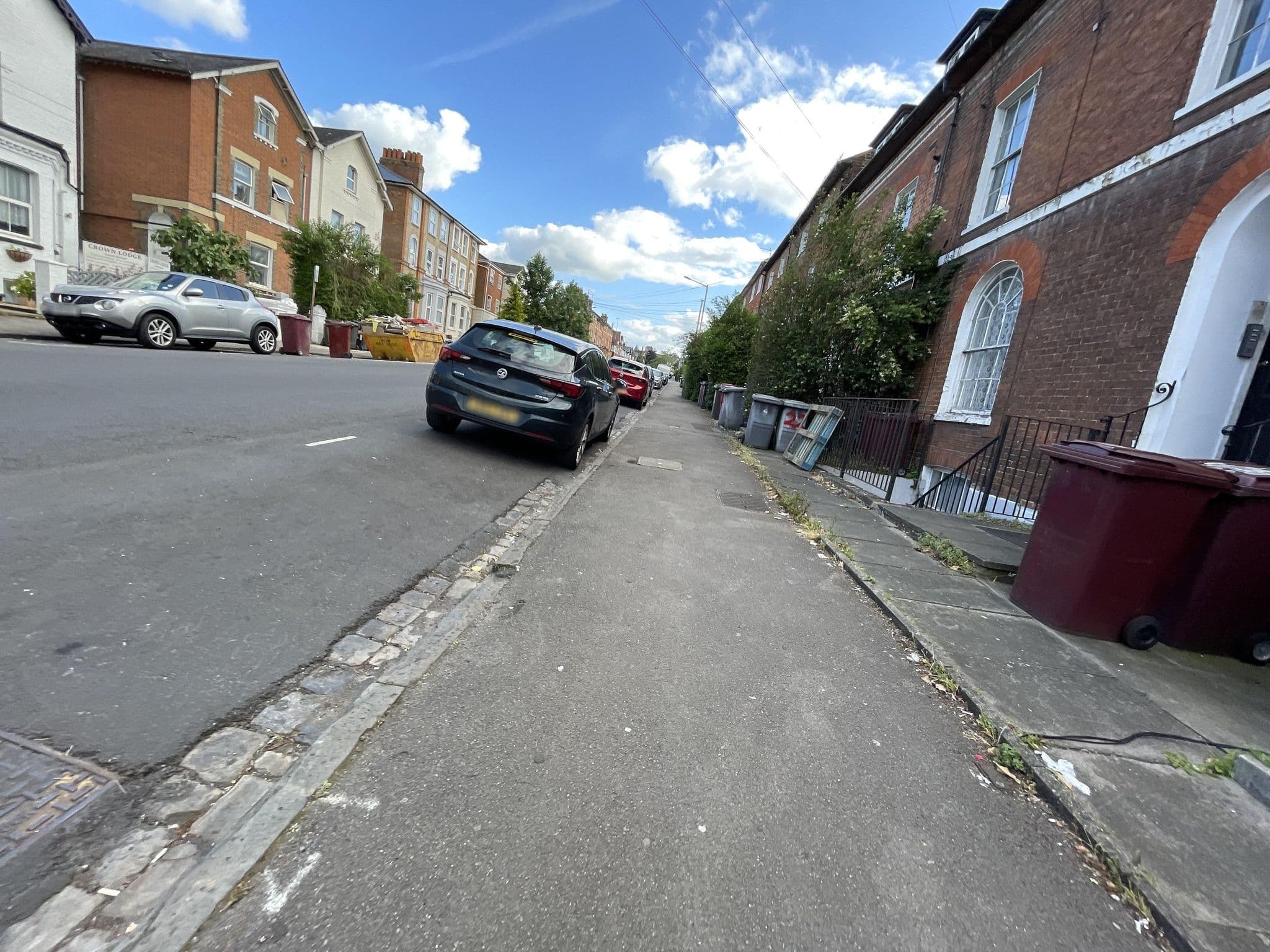 Street view near Bow Guest House - Budget Double Room, Reading — © 4004 (CC BY-SA · Mapillary)