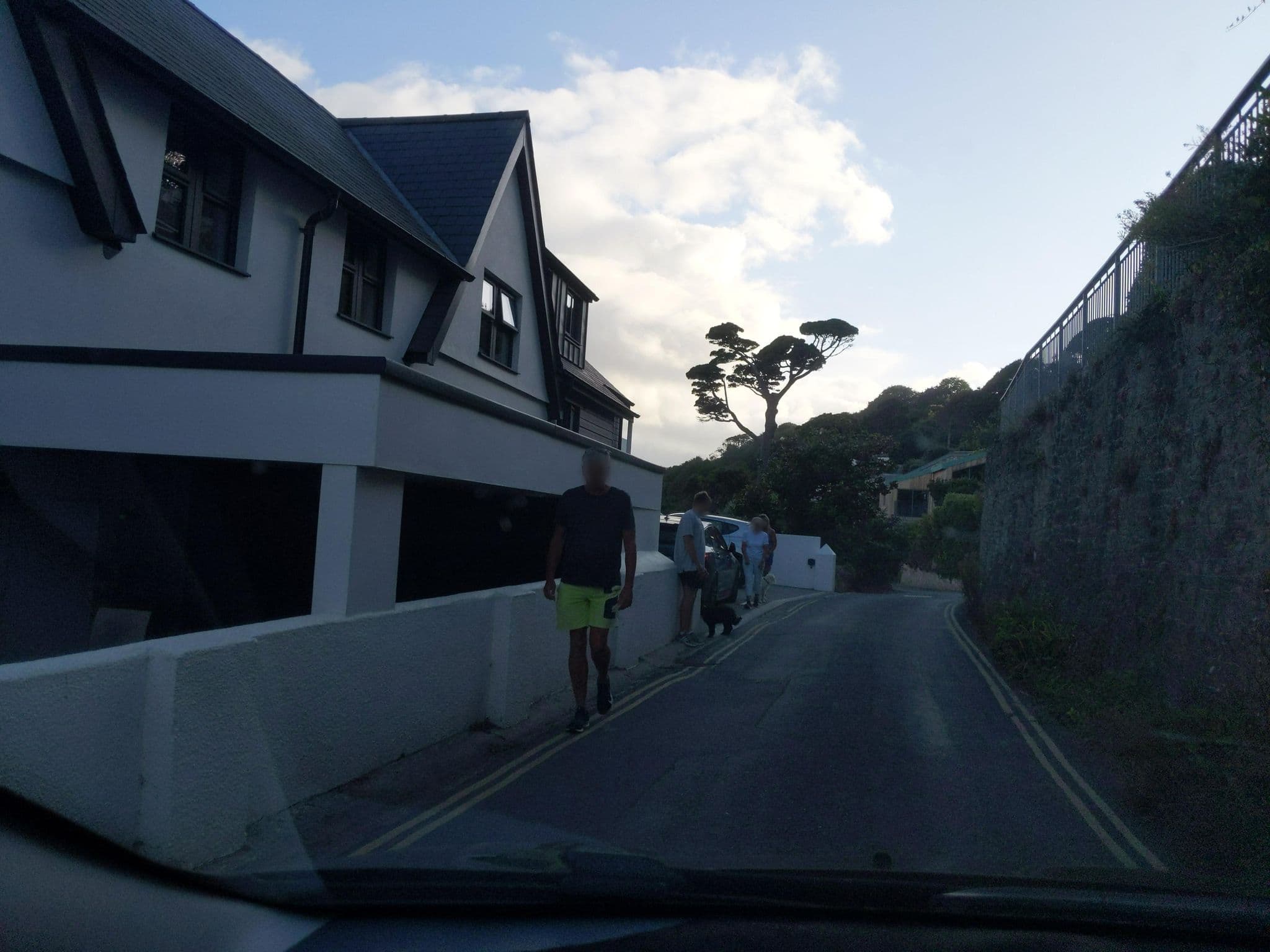 Street view near Sunny Cliff Hotel, Salcombe — © WaggyDog (CC BY-SA · Mapillary)