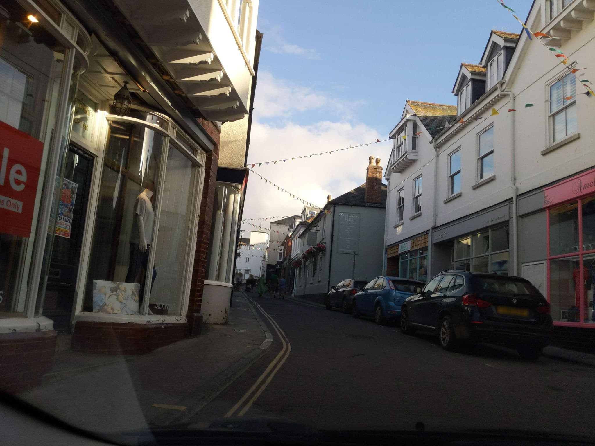 Street view near 5 Harbour Yard - Entire Place, Salcombe — © WaggyDog (CC BY-SA · Mapillary)