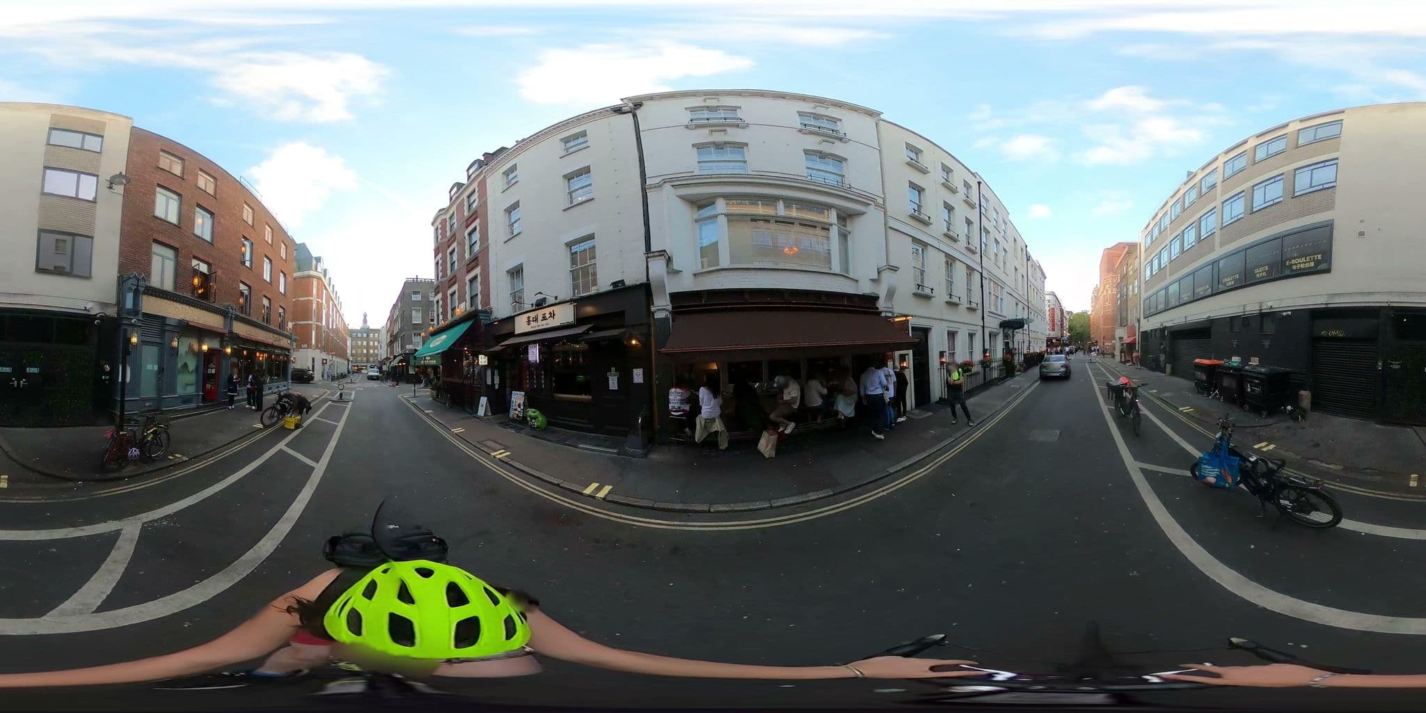 Street view near Kettner's, Soho — © cernbyln (CC BY-SA · Mapillary)