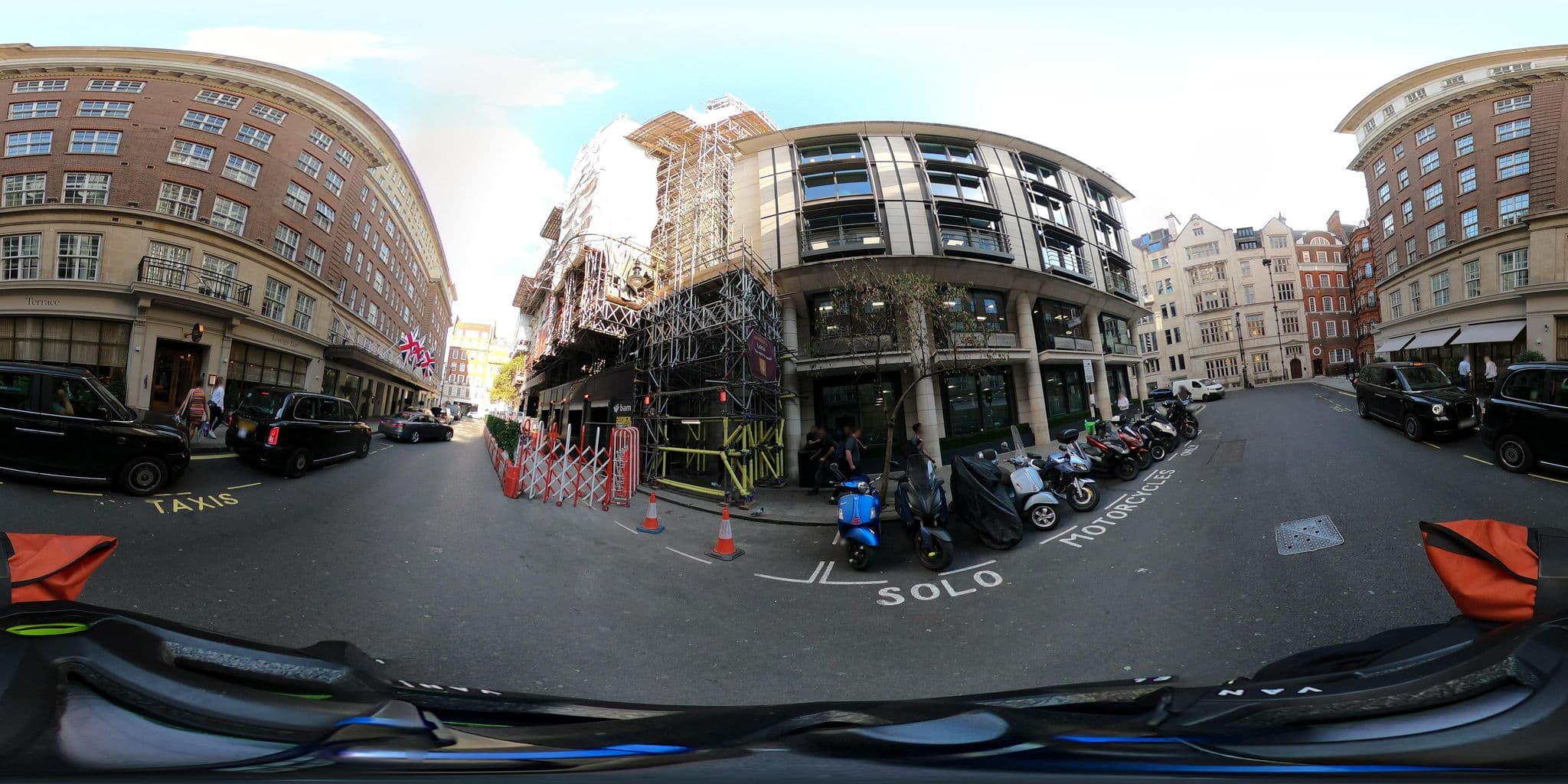Street view near The May Fair Hotel, Mayfair, London, St James's — © Stefdegreef (CC BY-SA · Mapillary)