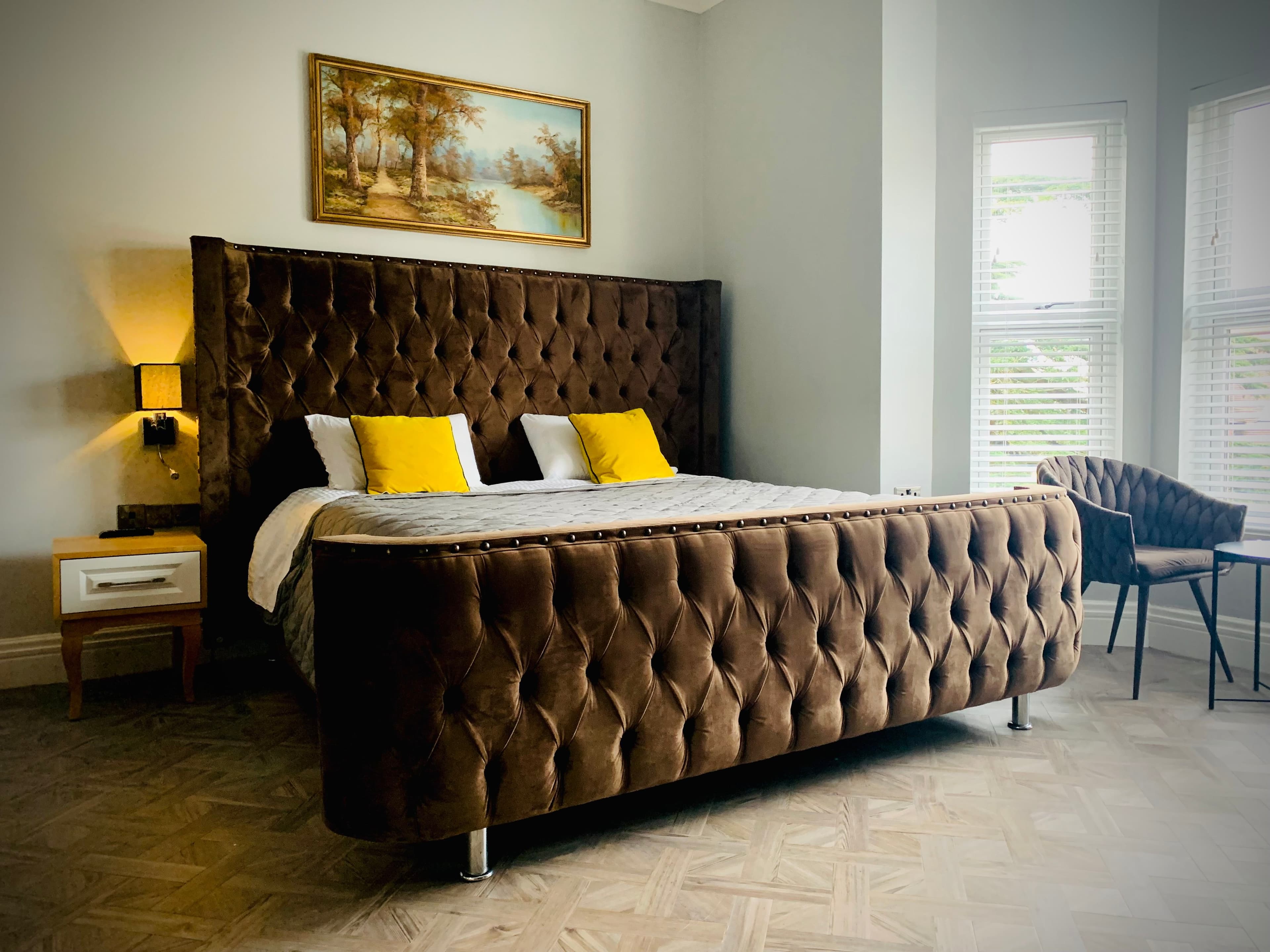 Gungate Hotel - Cocktails & Wine Bar, Tamworth