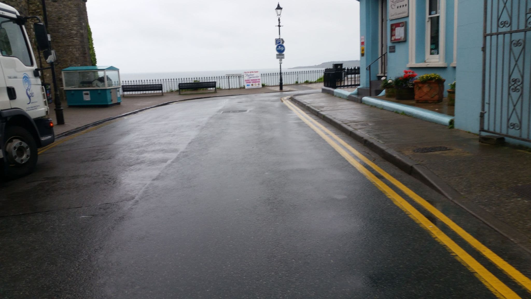 Street view near Imperial Hotel, Tenby, Tenby — © matth81 (CC BY-SA · Mapillary)