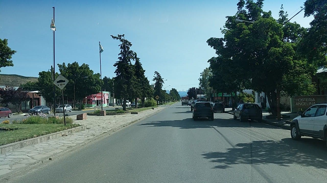 Street view near Hostería Angelina, Esquel