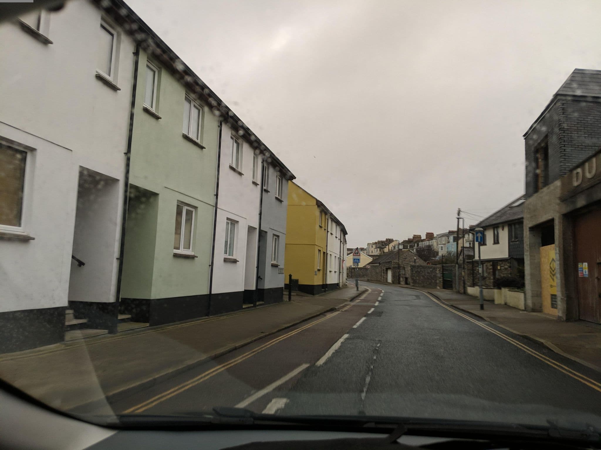 Street view near Durnford Hotel, Plymouth — © WaggyDog (CC BY-SA · Mapillary)