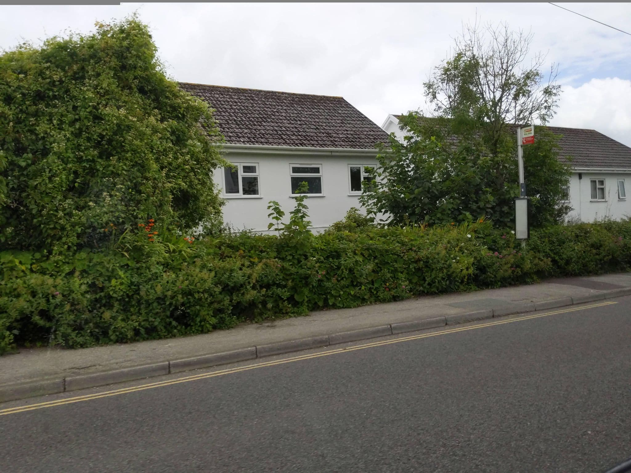 Street view near The Bean Inn, St Ives — © WaggyDog (CC BY-SA · Mapillary)