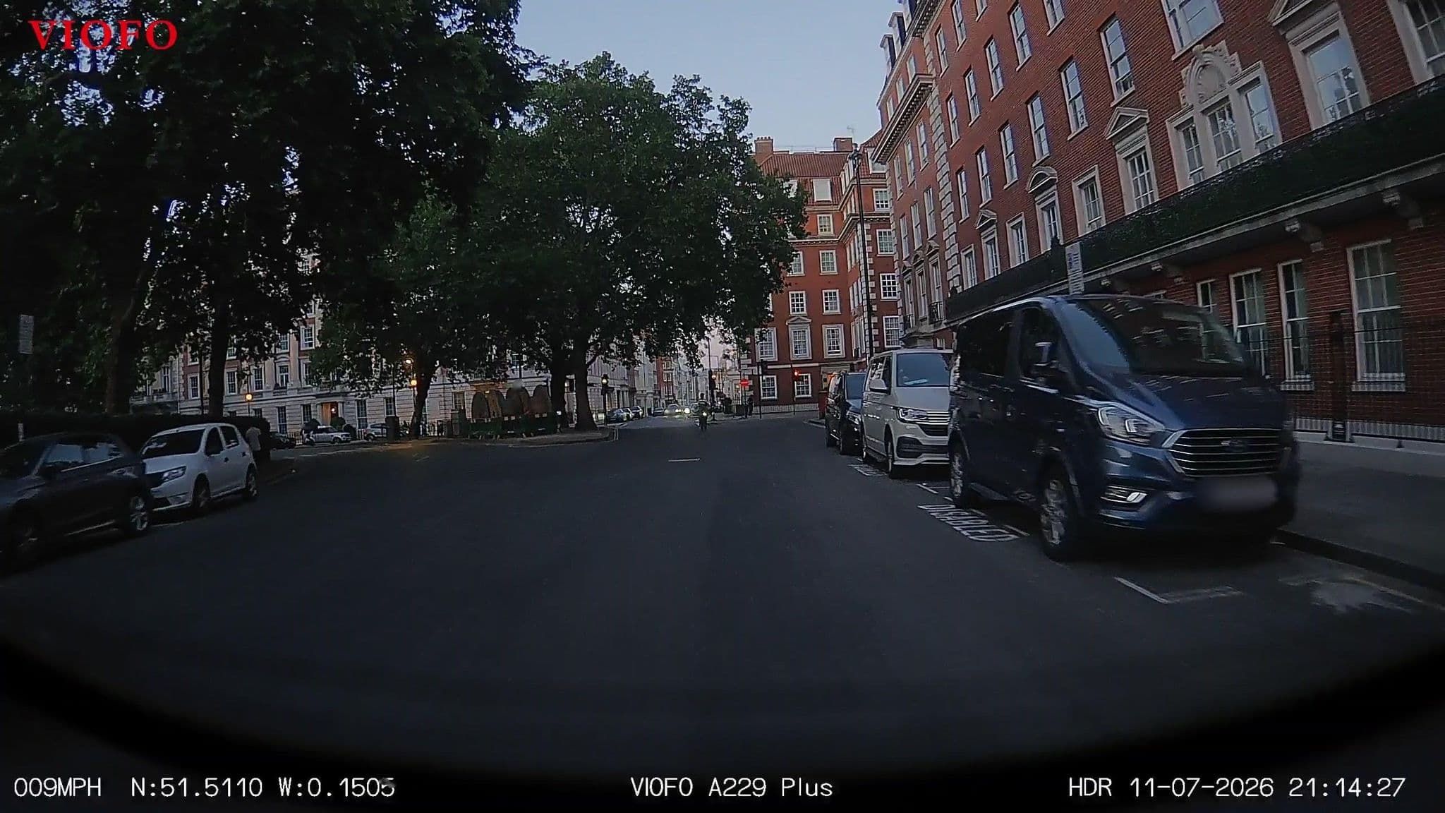 Street view near The Biltmore Mayfair, West End of London — © RyanBush (CC BY-SA · Mapillary)