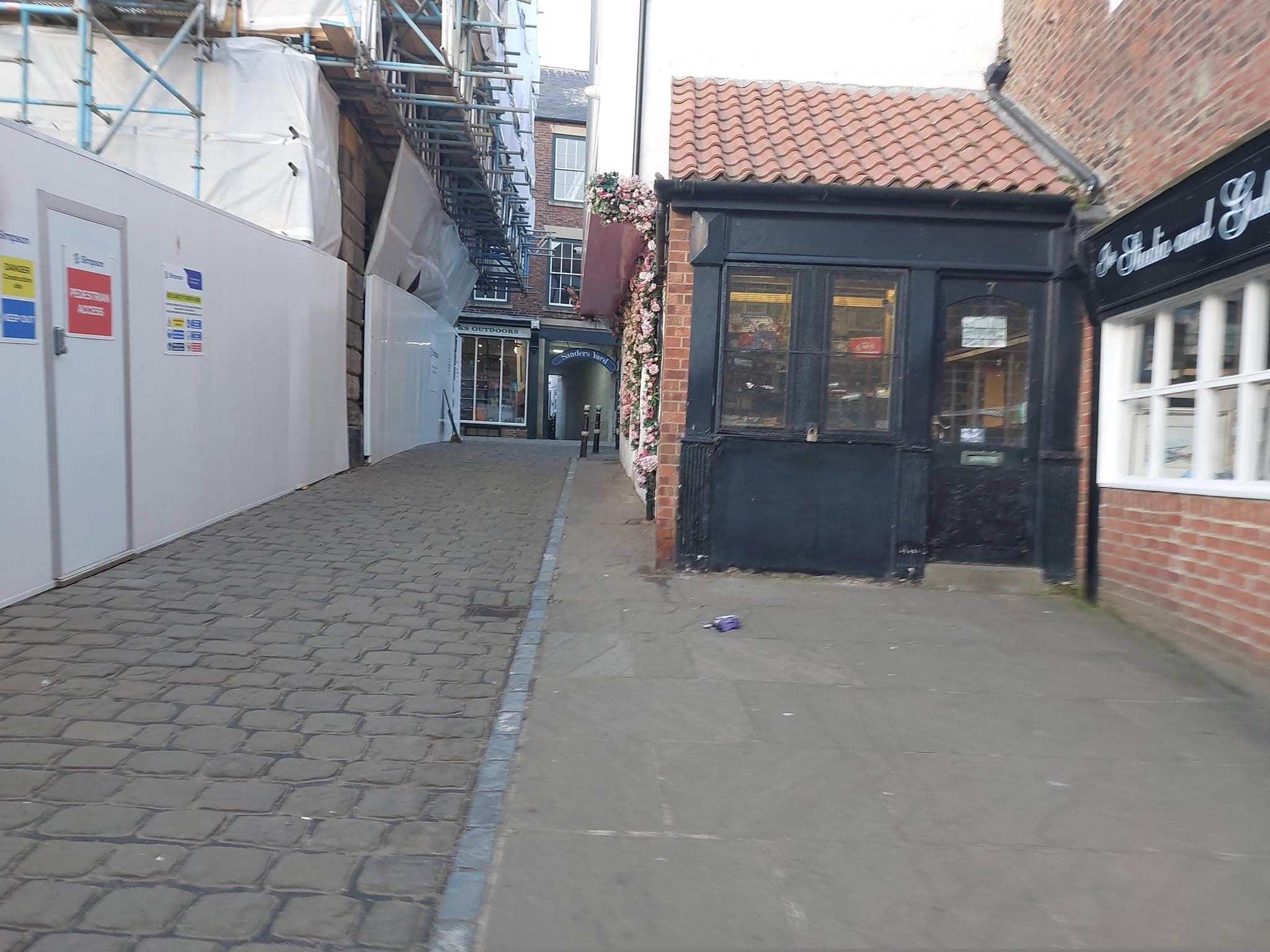 Street view near Chartwell Retreat, Whitby