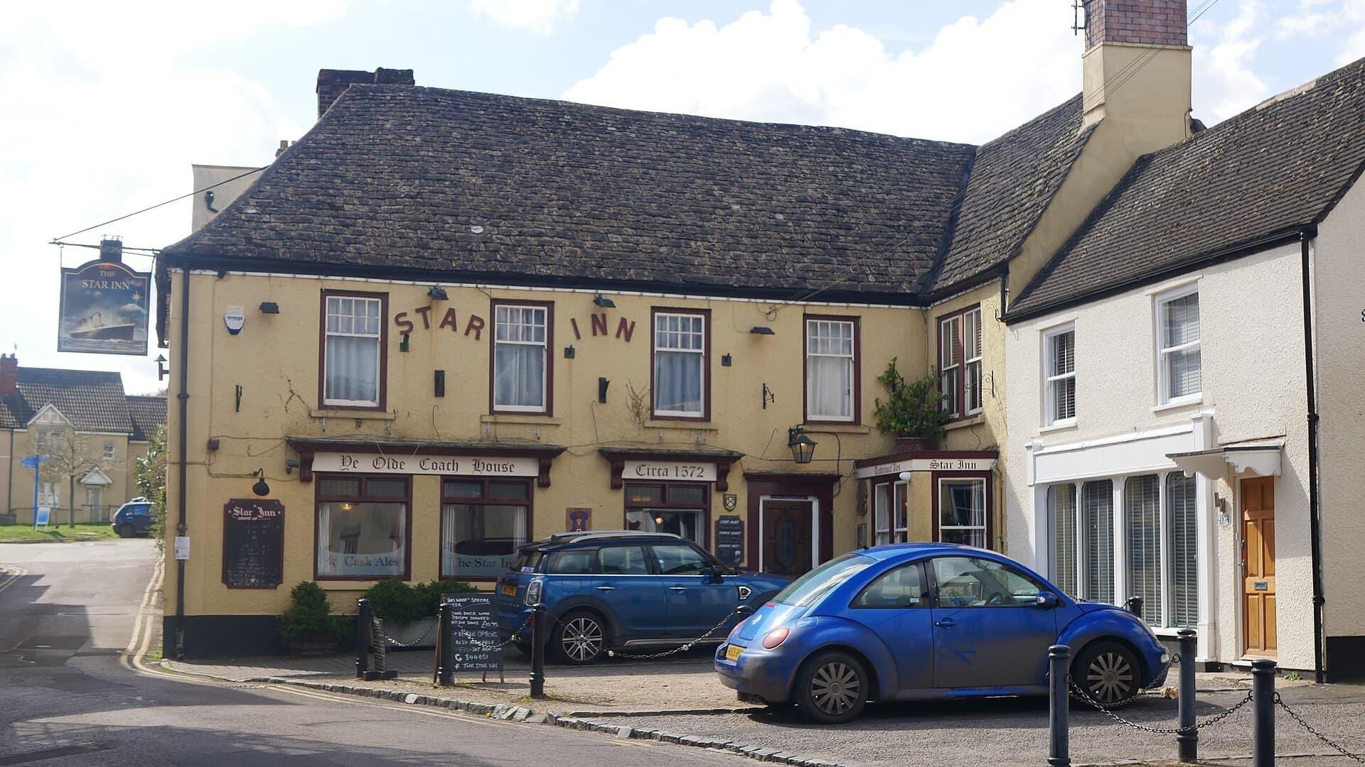 The Star Inn (via Wikimedia Commons, CC BY-SA 4.0)