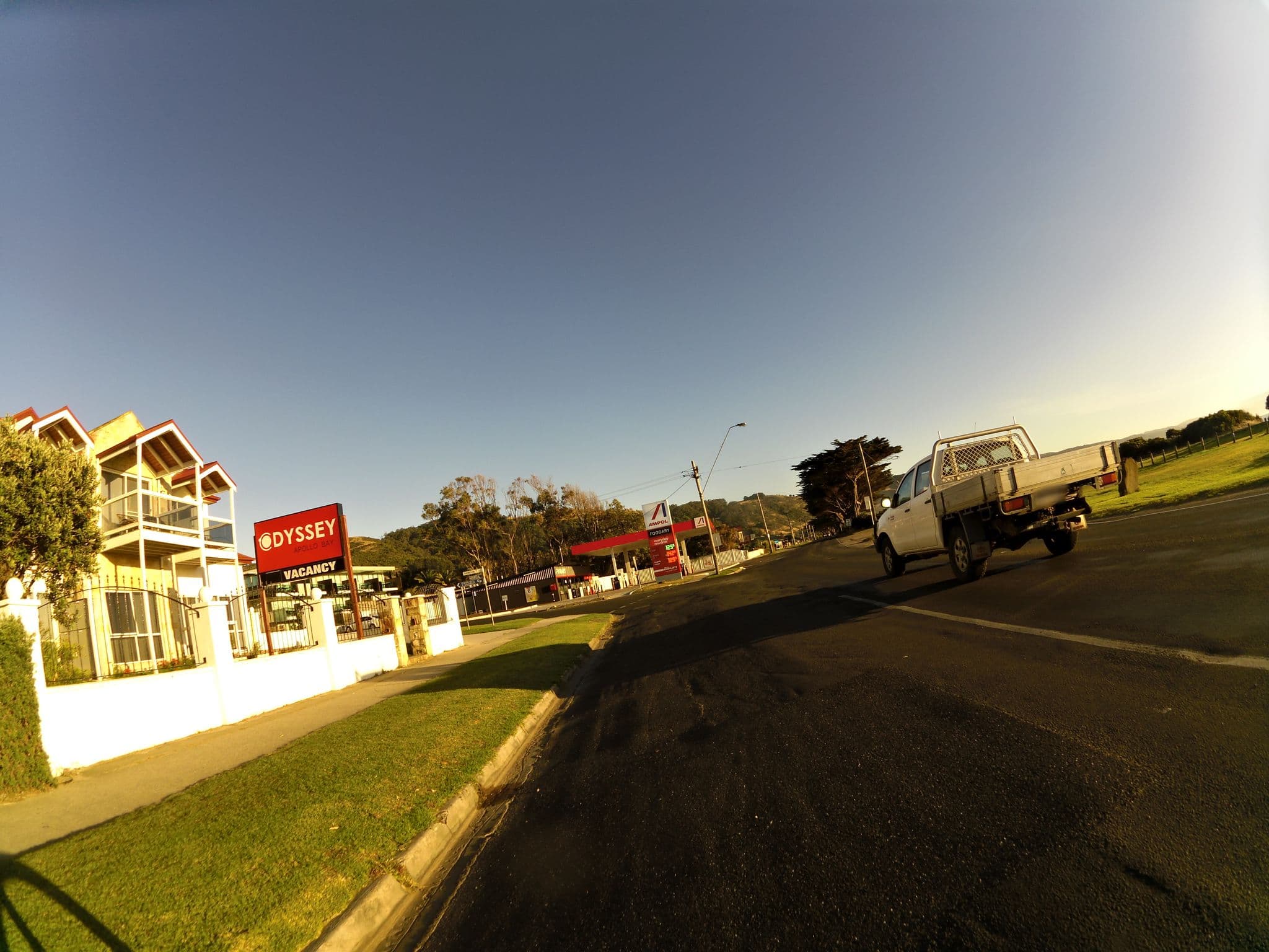 Street view near Waterfront Motor Inn, Apollo Bay — © skillsy (CC BY-SA · Mapillary)