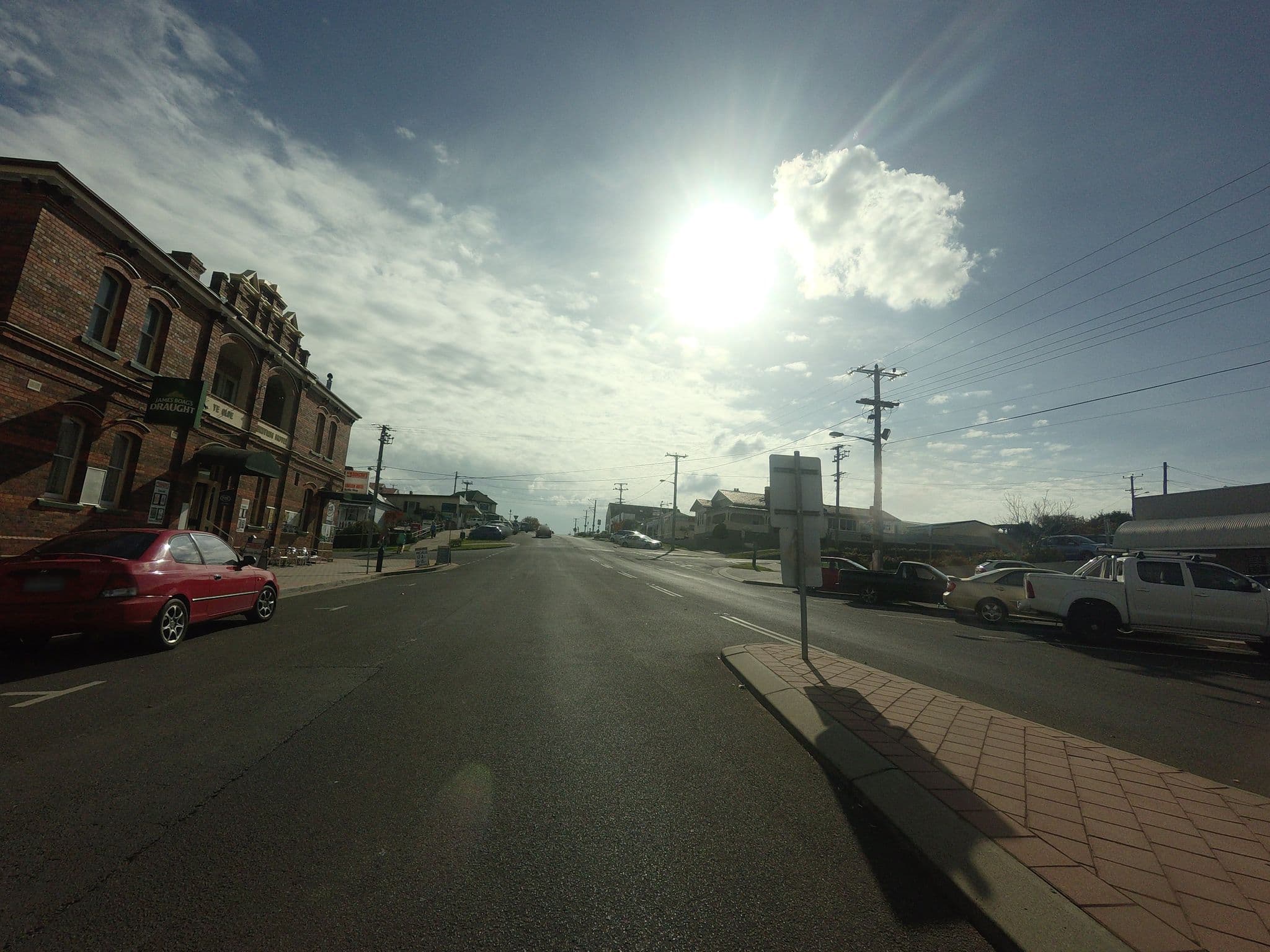 Street view near British Hotel and Little green men brewing co., Deloraine — © tastrax (CC BY-SA · Mapillary)