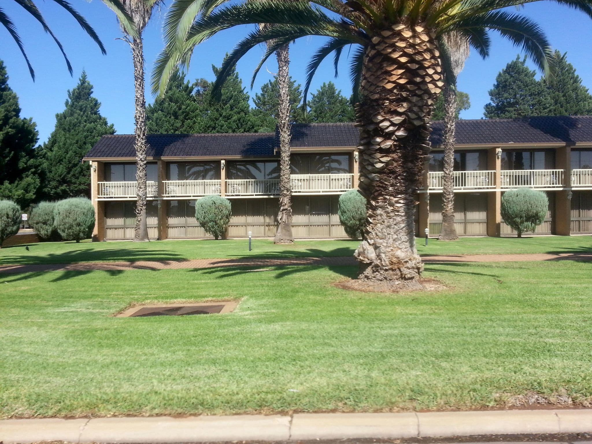 Street view near River City Motel, Mildura — © bob3bob3 (CC BY-SA · Mapillary)