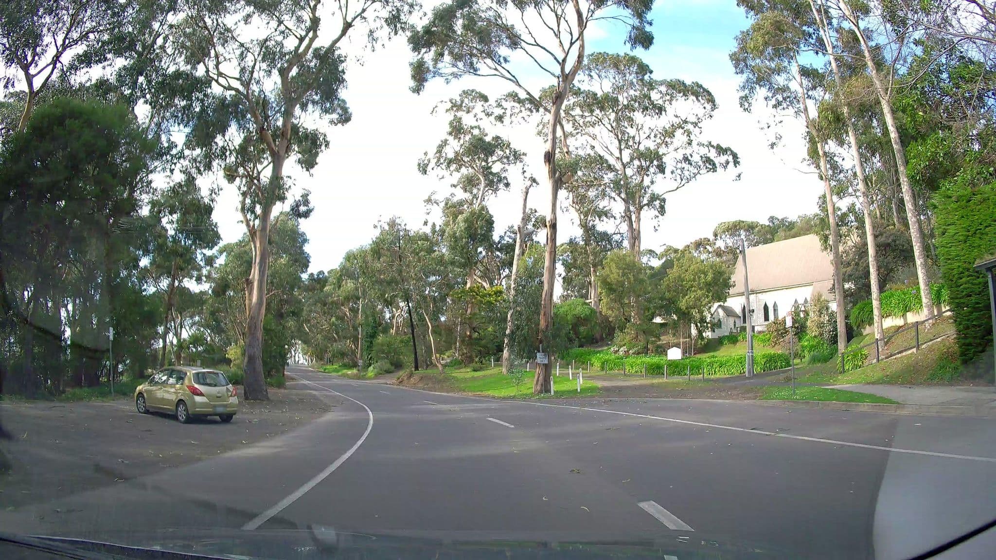 Street view near Lorne Hotel/Great Ocean Rd, Lorne — © hakkim (CC BY-SA · Mapillary)