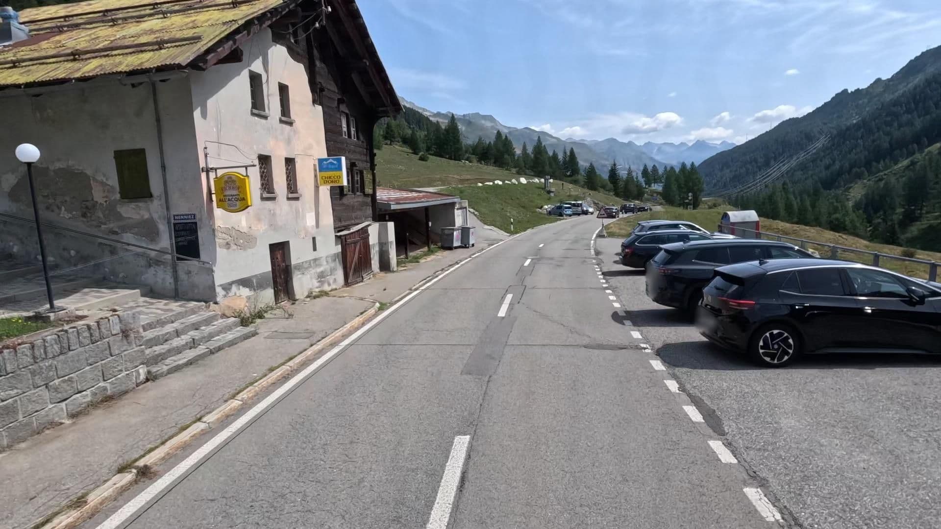 Street view near Ristorante All'Acqua, Airolo — © bct (CC BY-SA · Mapillary)