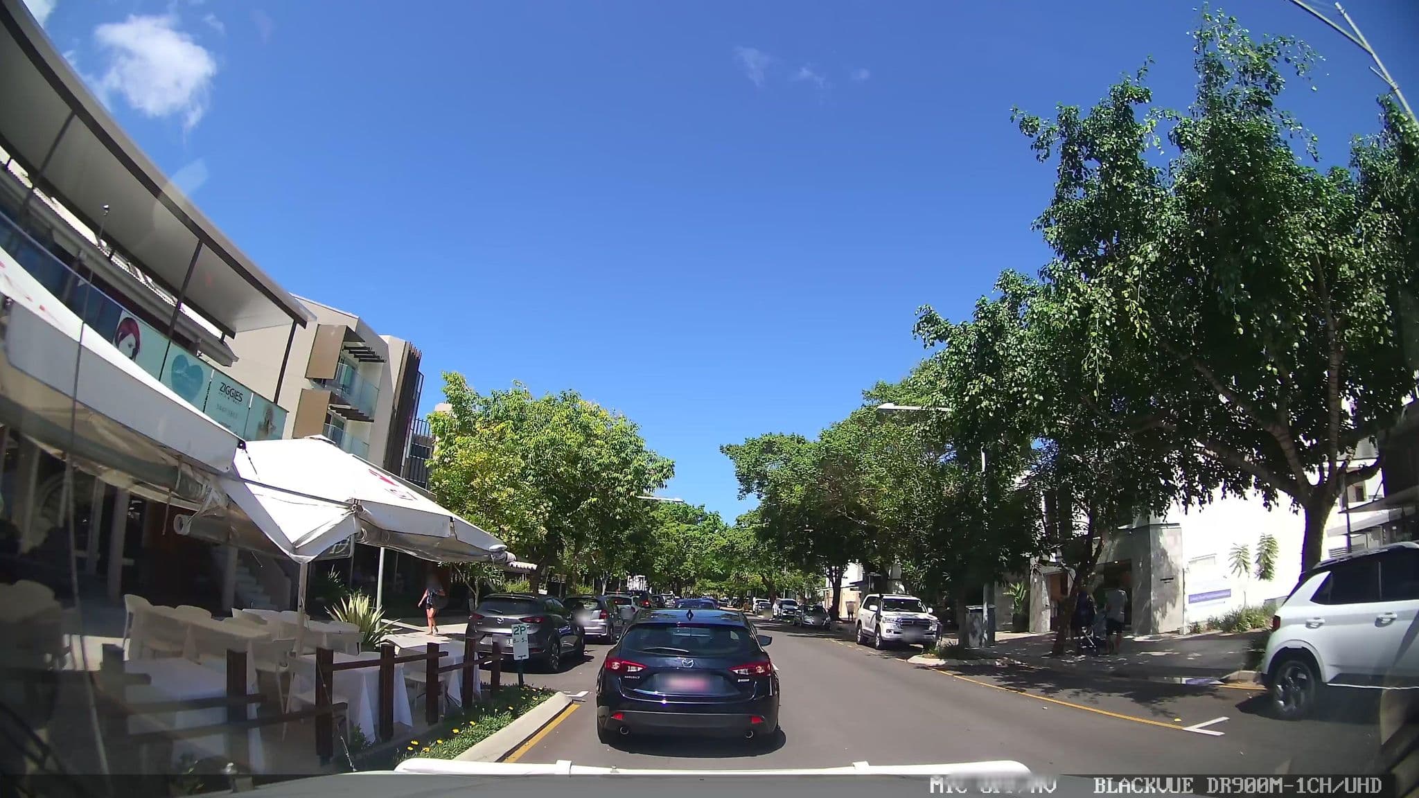 Street view near 10 Hastings Boutique Motel & Cafe, Noosa Heads — © jthnz (CC BY-SA · Mapillary)