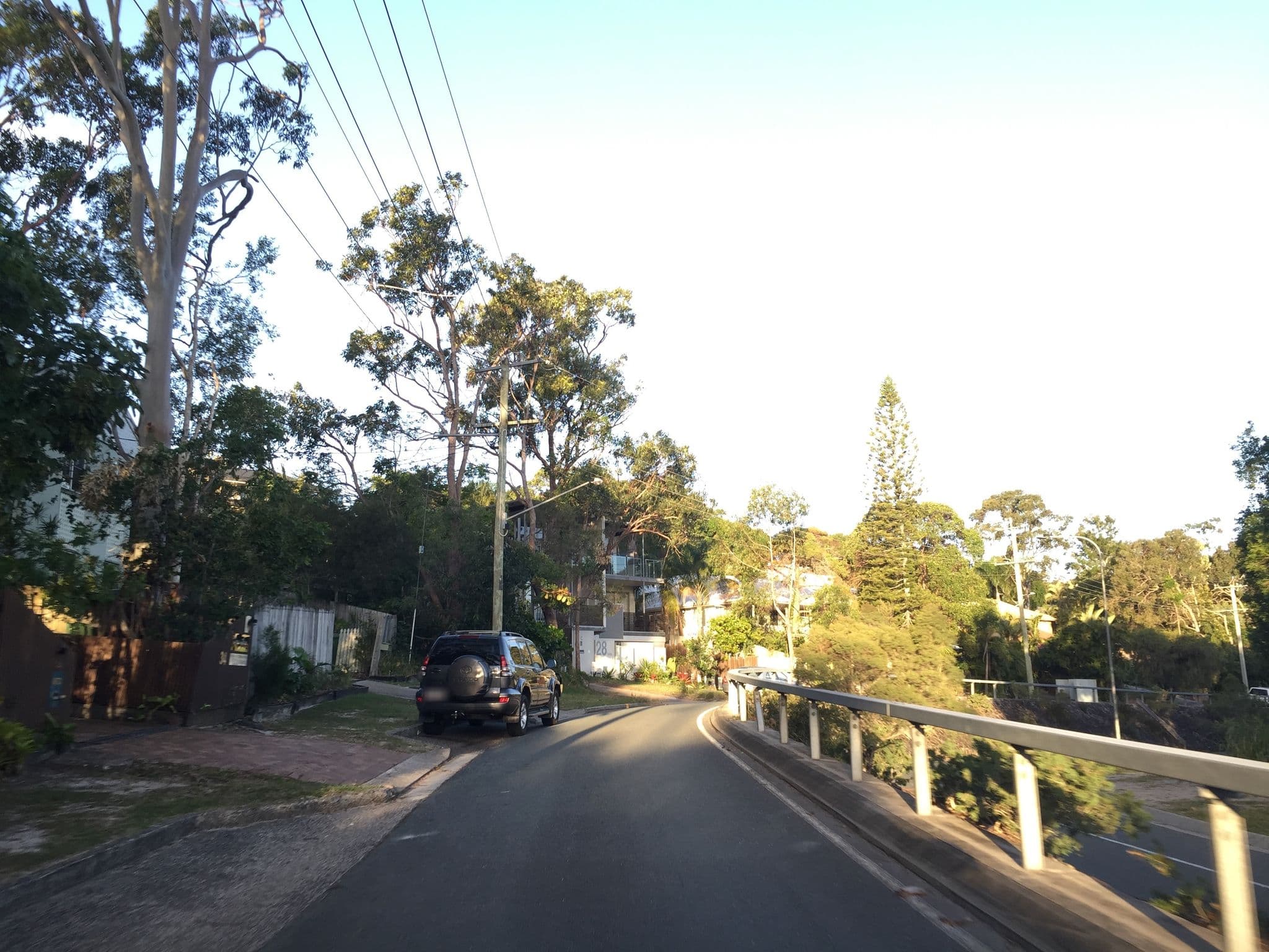 Street view near Grantlea Lodges, Noosa Heads — © vagrant42 (CC BY-SA · Mapillary)