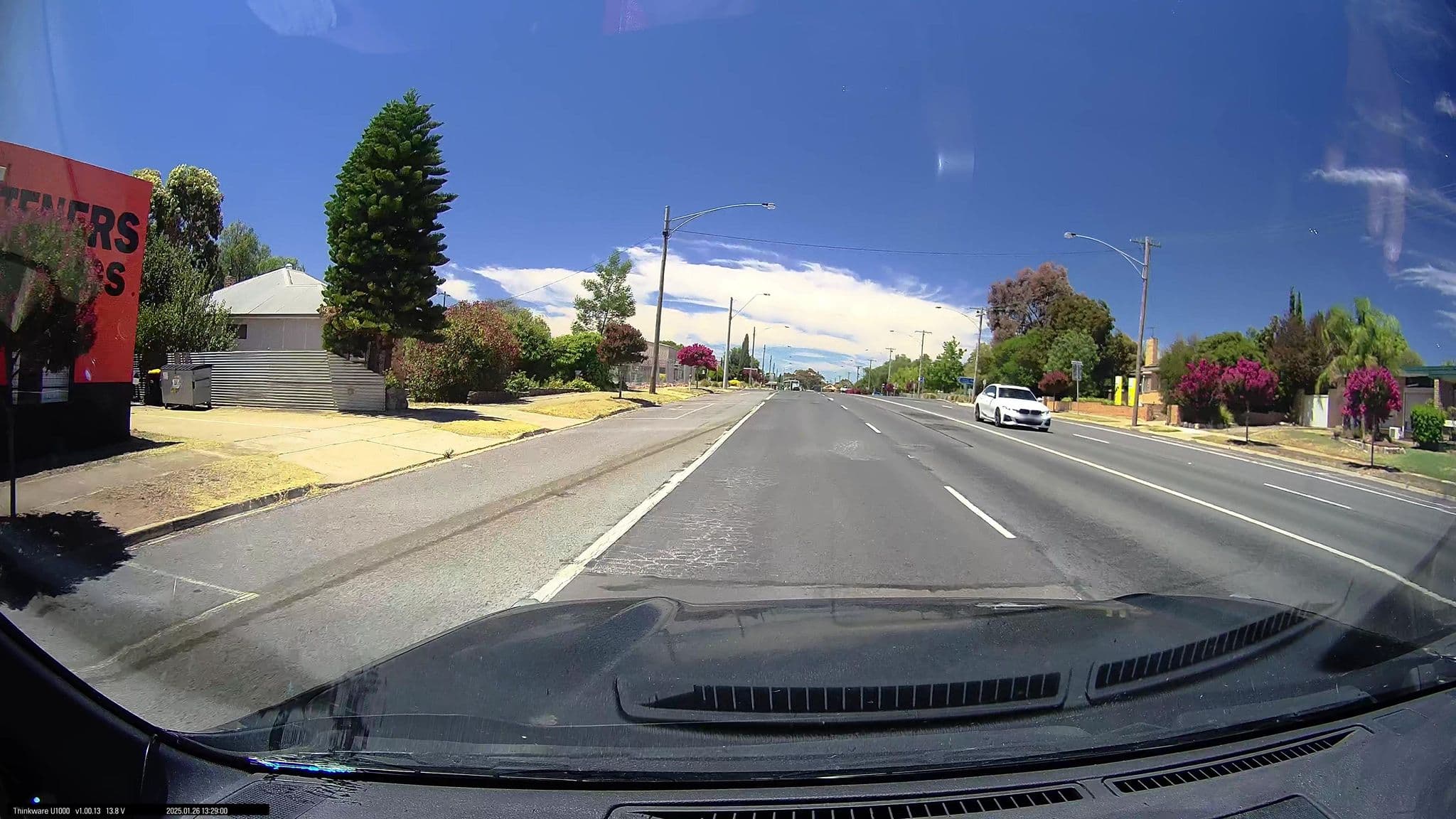 Street view near Hi-Way Eight Motor Inn, Stawell — © maxim752 (CC BY-SA · Mapillary)