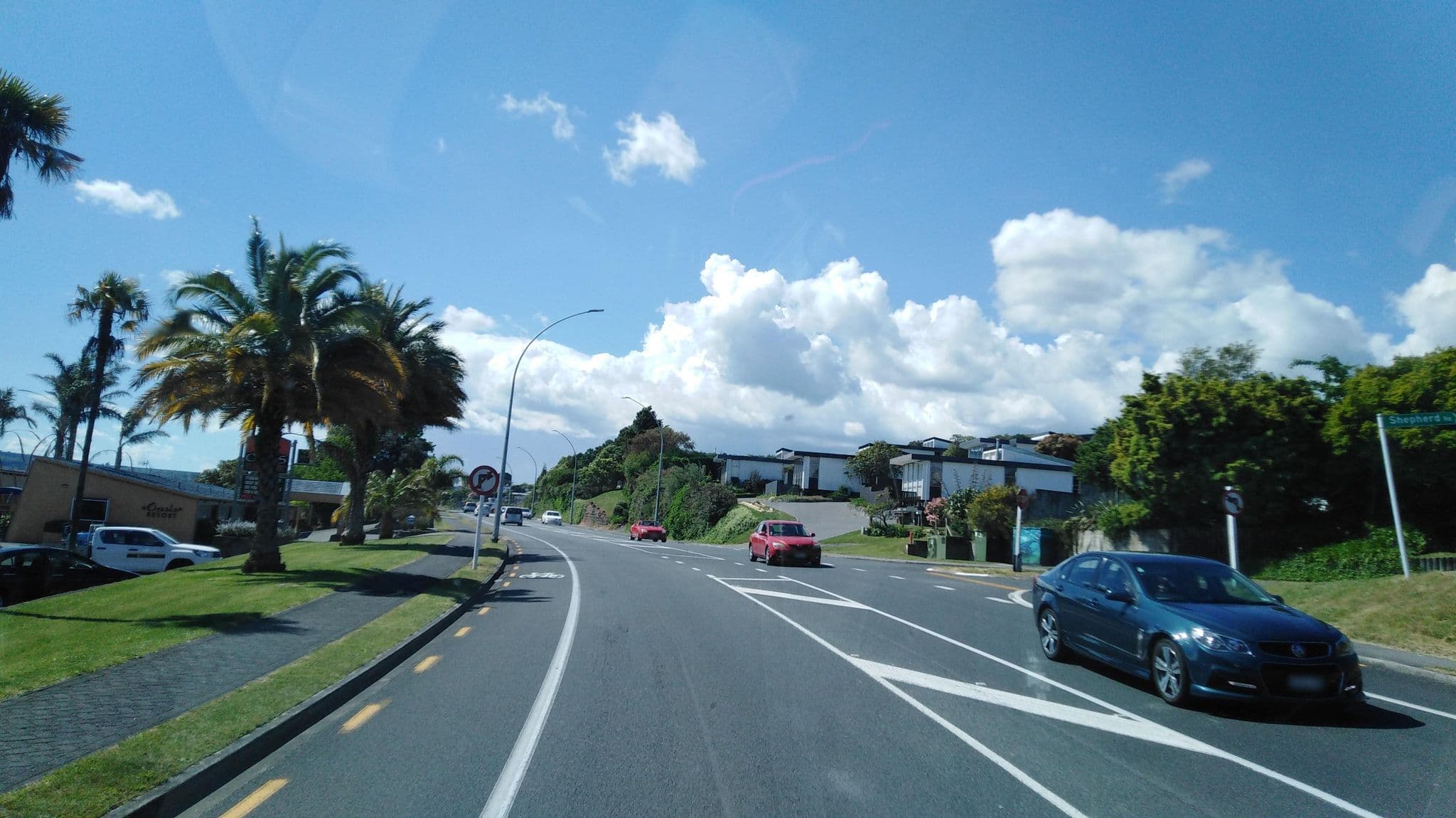 Street view near Millennium Hotel and Resort Manuels Taupo, Taupo — © 1111 (CC BY-SA · Mapillary)