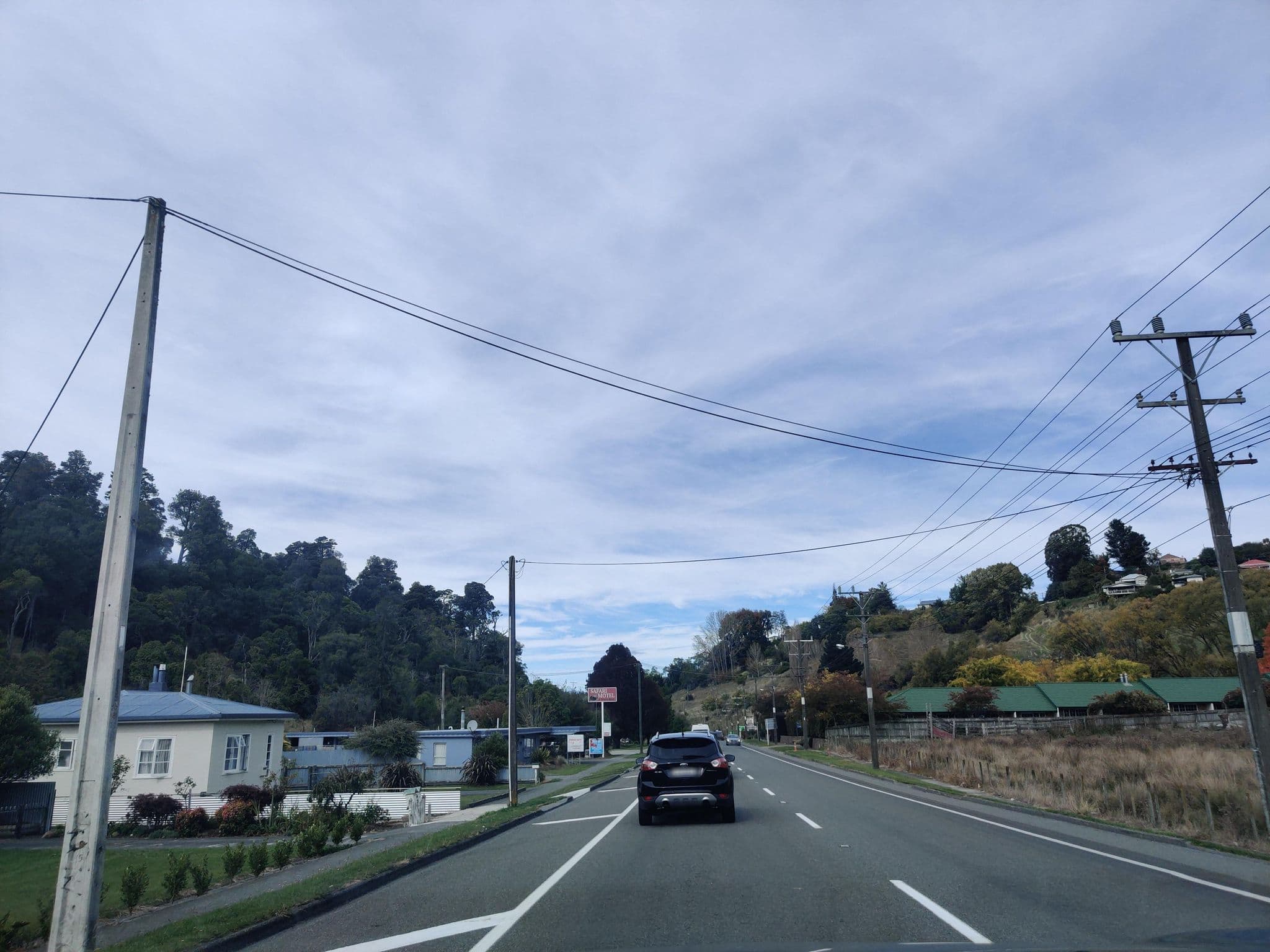 Street view near DuxHouse BnB, Taihape — © elphix (CC BY-SA · Mapillary)