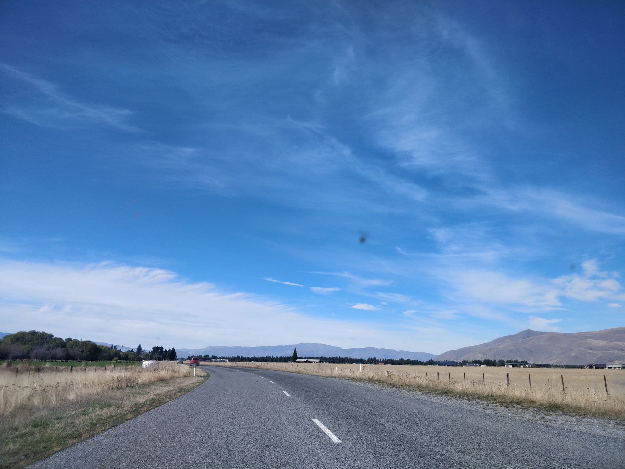 Street view near Matuka Lodge, Twizel