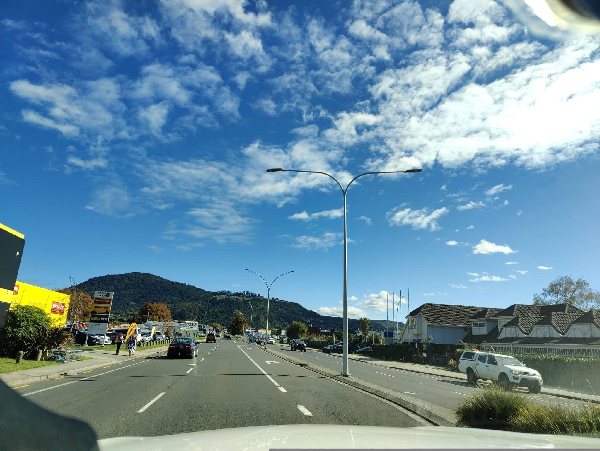 Street view near Lake Rotorua Hotel, Rotorua — © elphix (CC BY-SA · Mapillary)