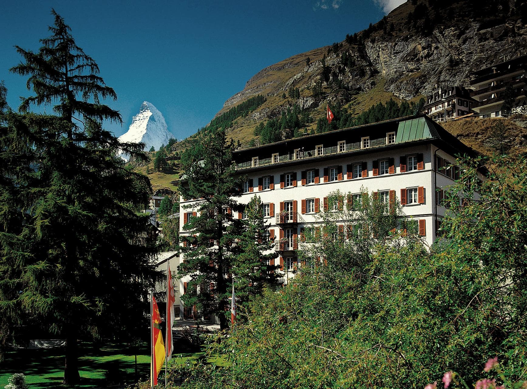 Monte Rosa (via Wikimedia Commons, Public domain)
