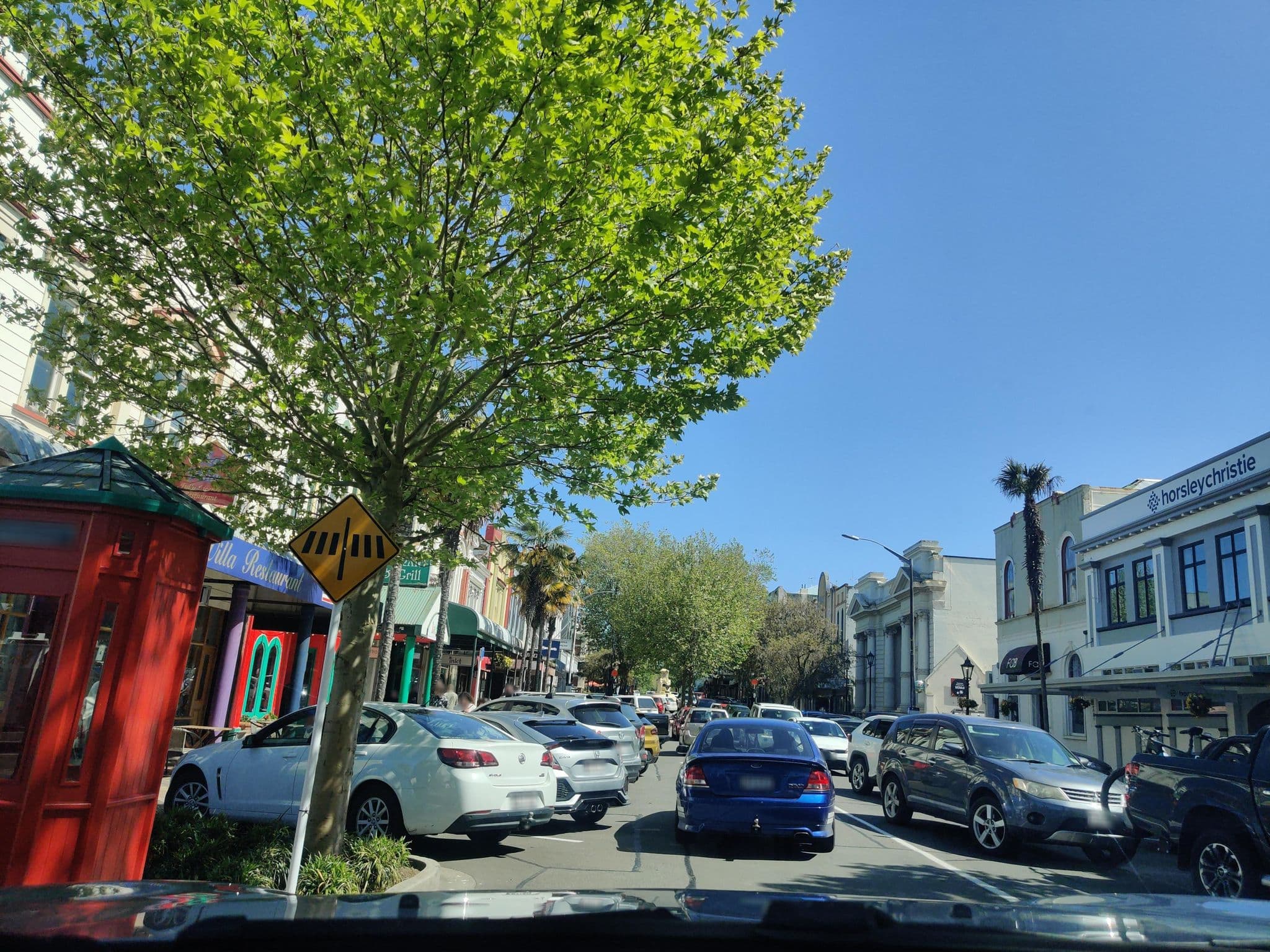 Street view near Thai Villa Restaurant, Whanganui — © elphix (CC BY-SA · Mapillary)