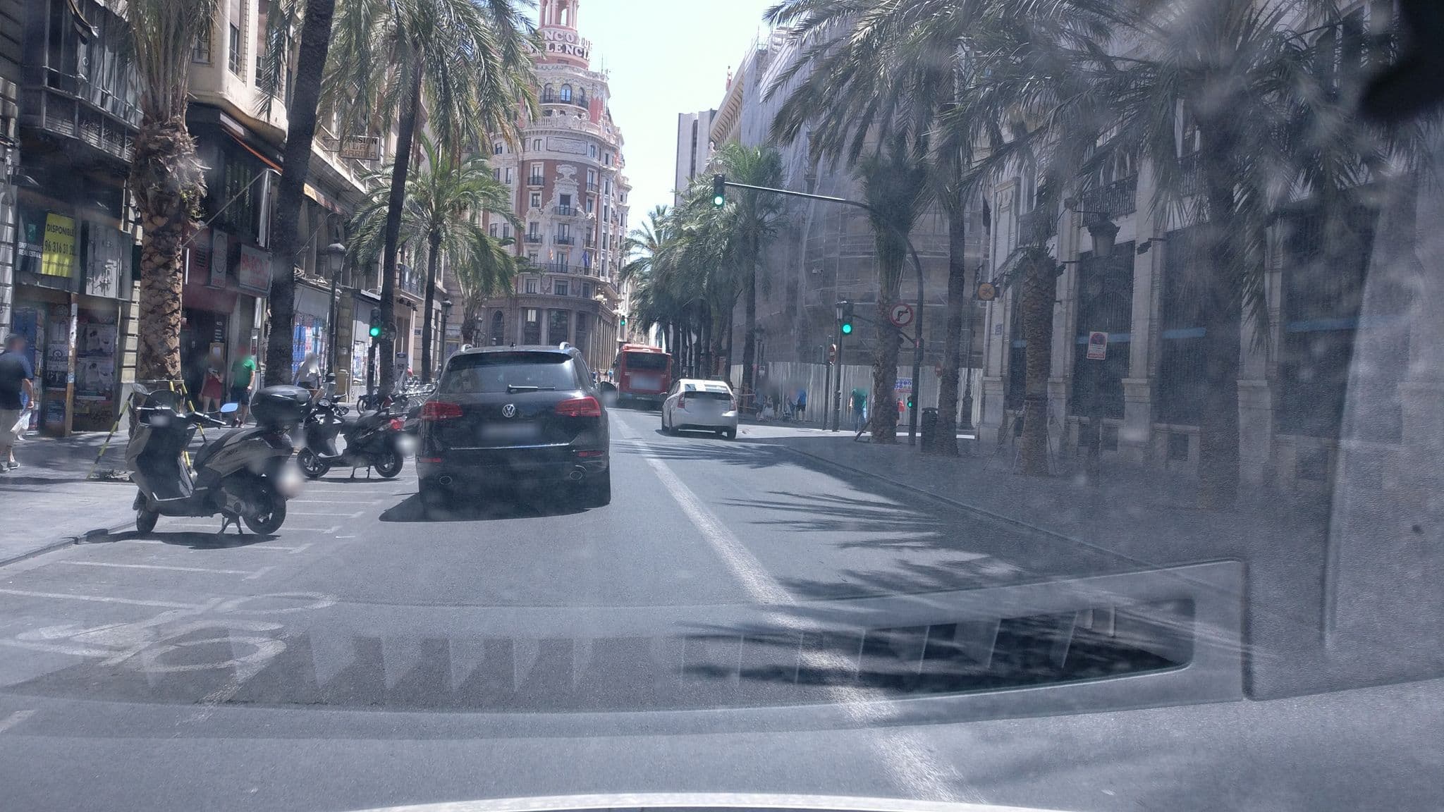 Street view near Hotel One Shot Reina Victoria, Valencia