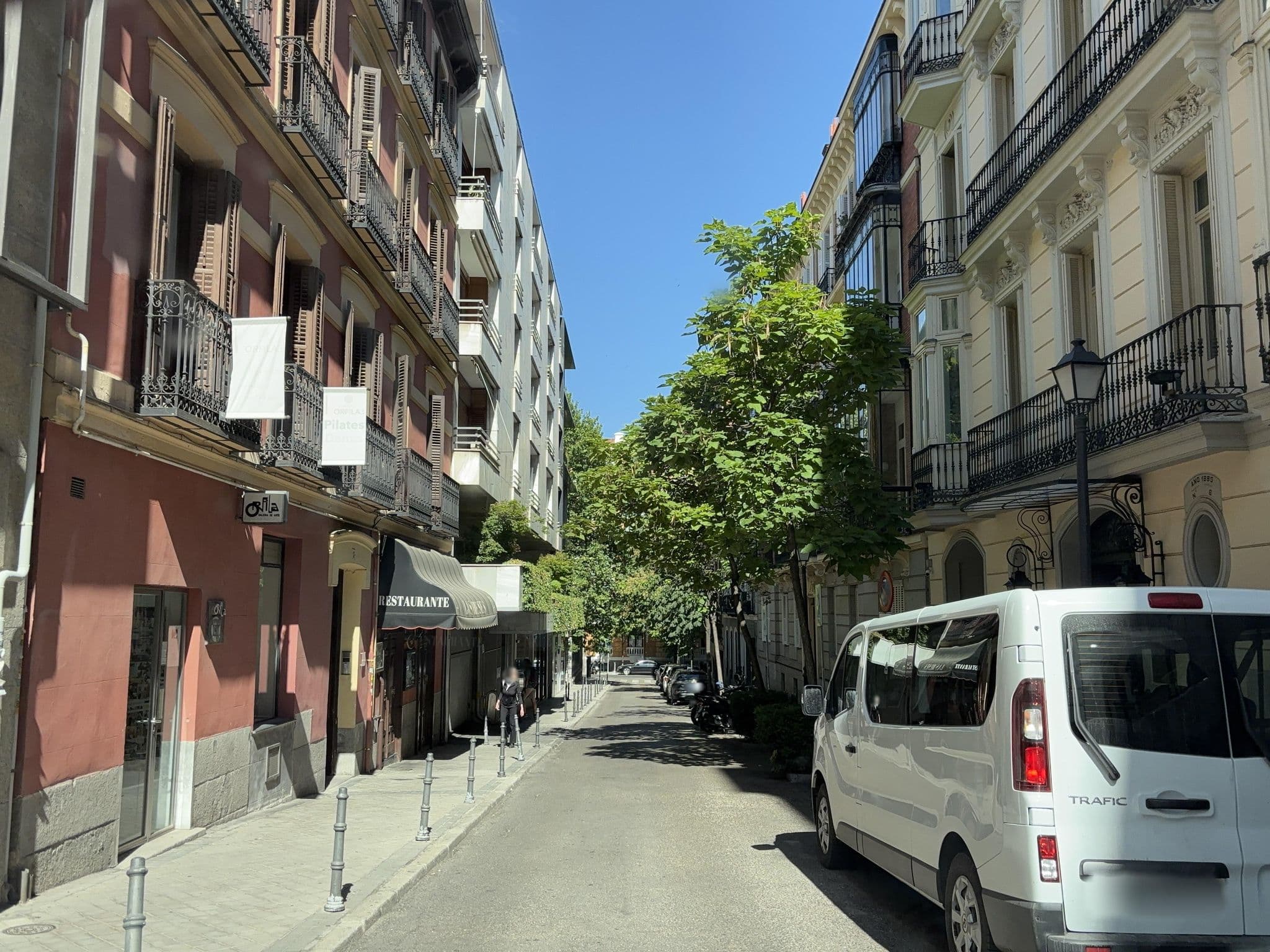 Street view near Relais & Châteaux Orfila, Justicia — © seraq (CC BY-SA · Mapillary)