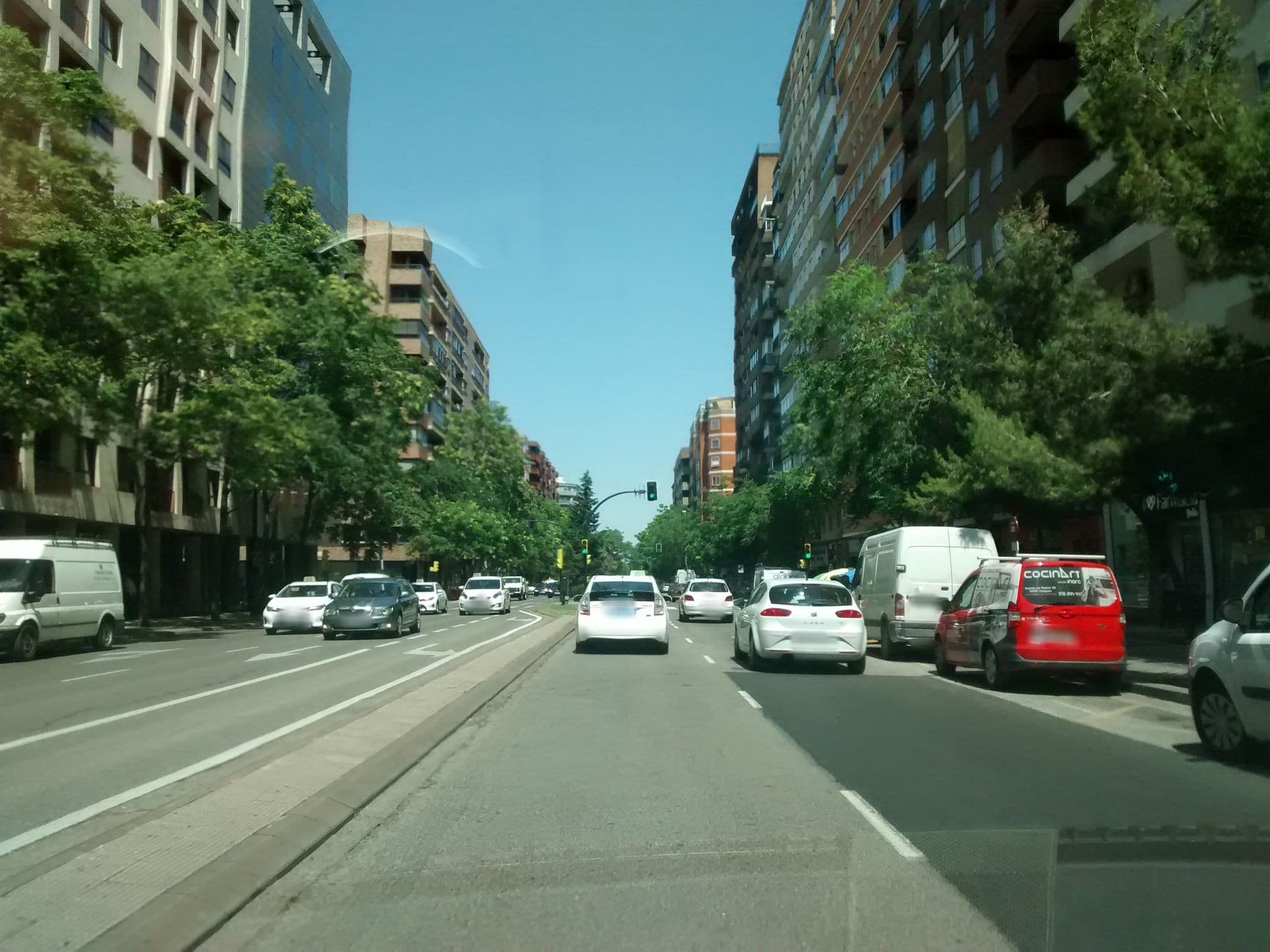 Street view near Hotel Exe Boston, Zaragoza — © msevilla00 (CC BY-SA · Mapillary)