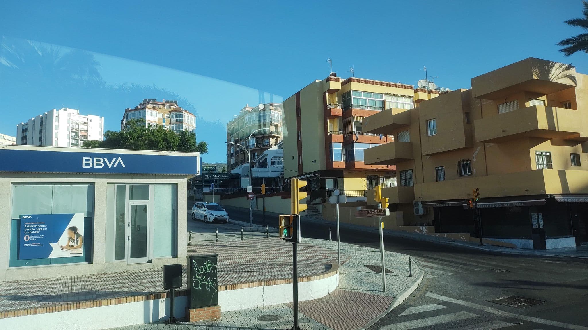 Street view near Mac hotels, Arroyo de la Miel — © rsandu (CC BY-SA · Mapillary)