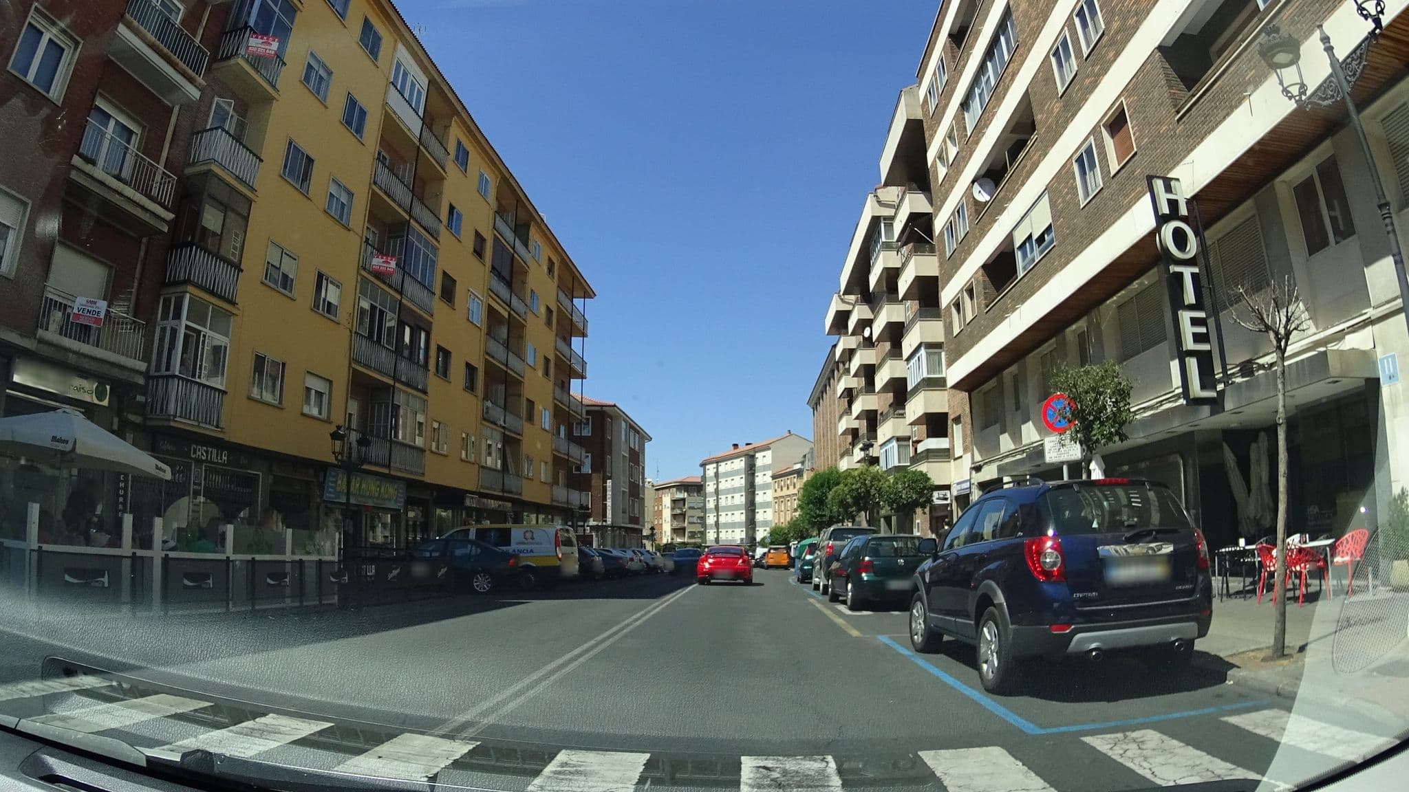 Street view near Hotel San Antonio, Ávila — © robertogeb (CC BY-SA · Mapillary)