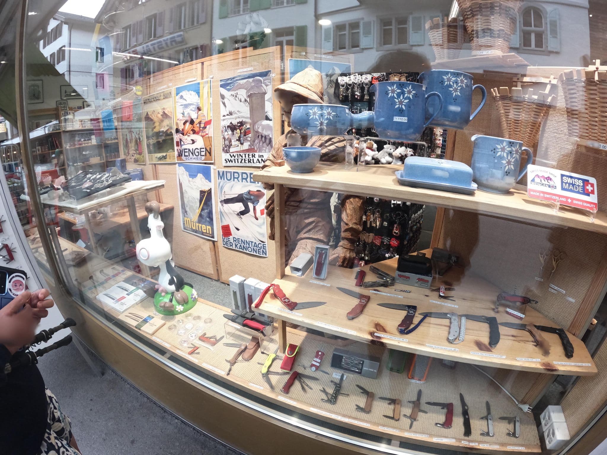 Street view near Pasta & More Bed & Breakfast, Lauterbrunnen — © vinisa (CC BY-SA · Mapillary)