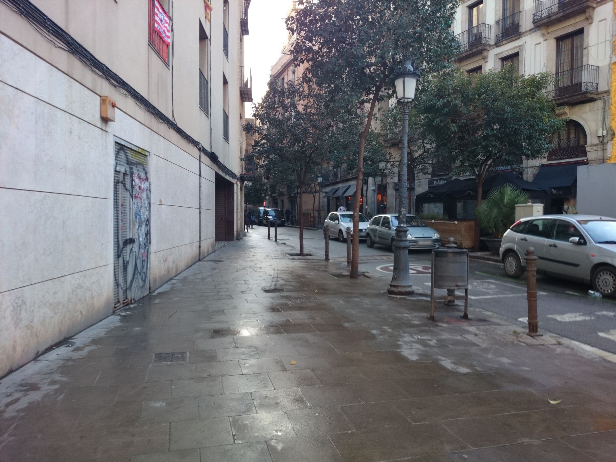 Street view near Hotel REC Barcelona, Fort Pienc — © peterneubauer (CC BY-SA · Mapillary)