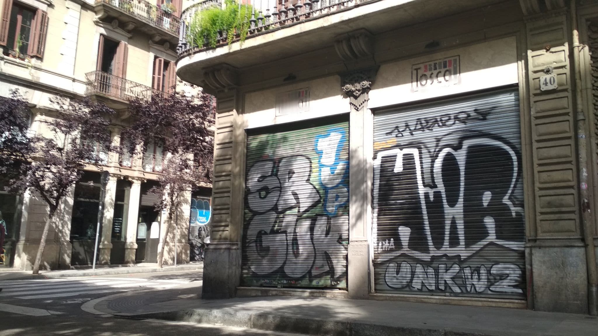Street view near Hotel Aneto, el Raval — © toniserra (CC BY-SA · Mapillary)