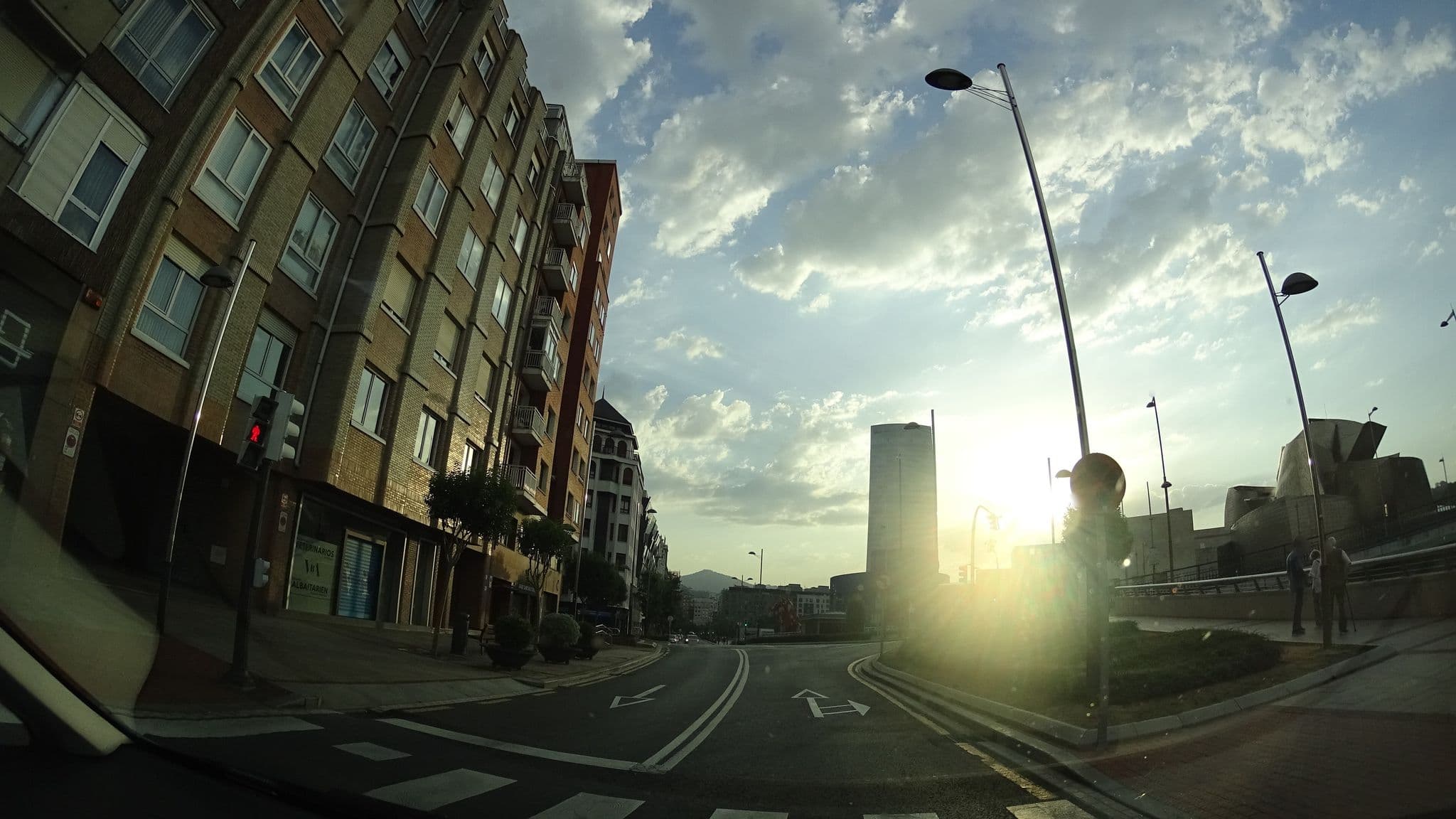 Street view near Líbere Bilbao Museo, Bilbao — © robertogeb (CC BY-SA · Mapillary)