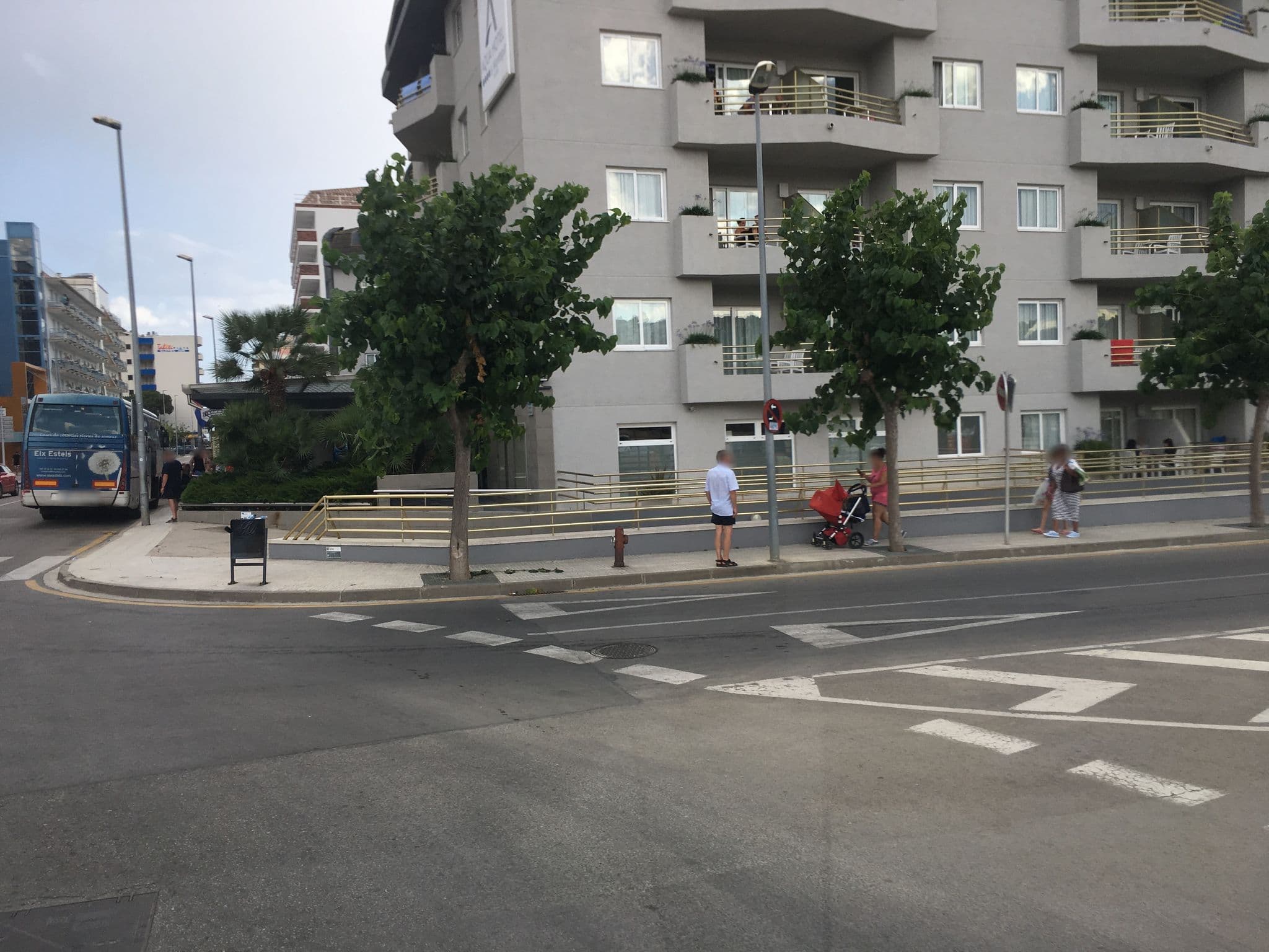 Street view near AQUA Hotel The Breeze & Spa, Santa Susanna — © yaron (CC BY-SA · Mapillary)