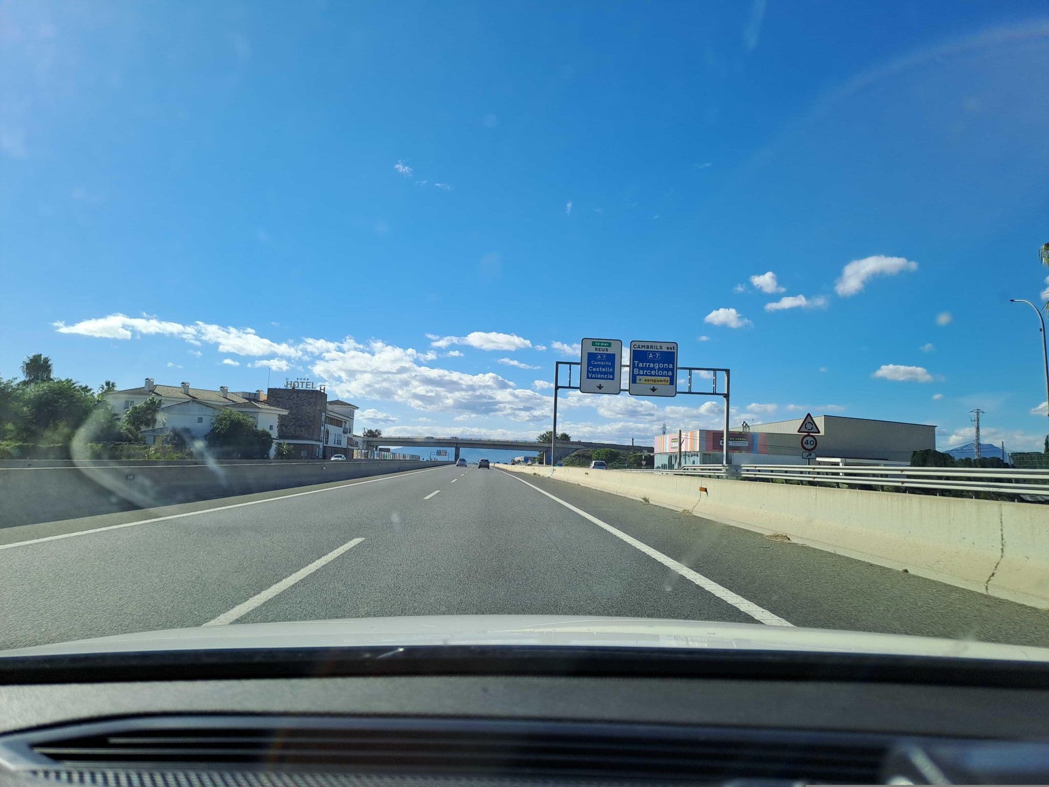 Street view near elRetiro Hotel Cambrils, Cambrils — © normanm (CC BY-SA · Mapillary)