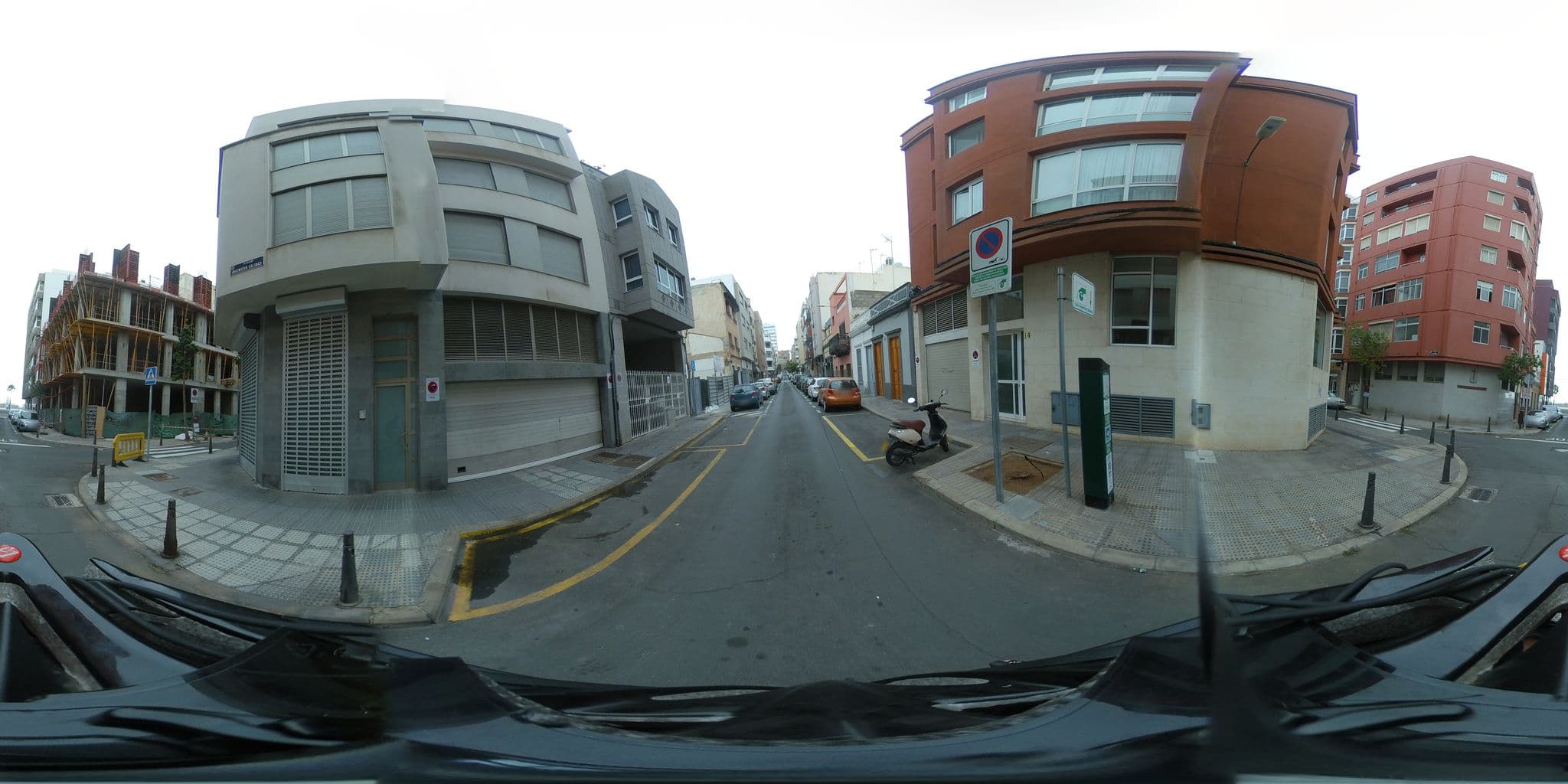 Street view near Apartamentos Vacacionales Las Palmas Urban Center, Centro