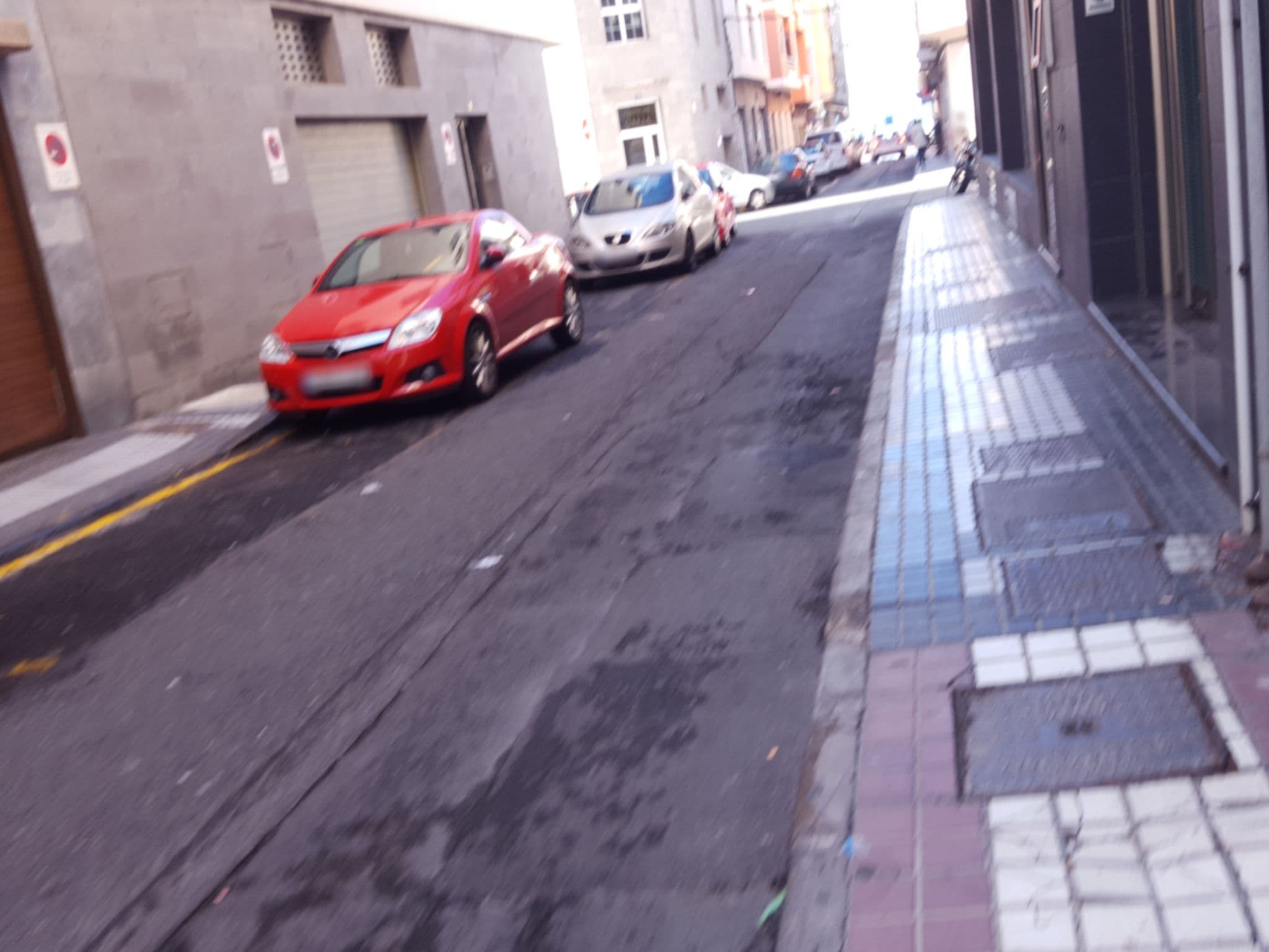 Street view near Hotel Emeté Las Canteras, Centro
