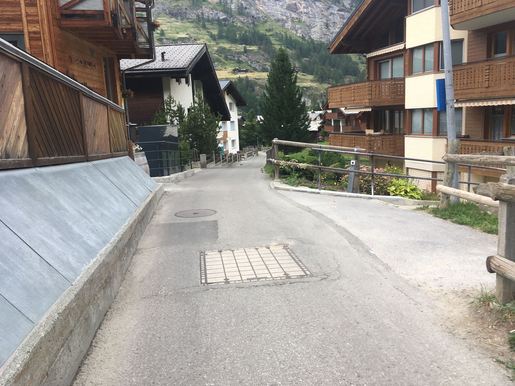 Street view near Gamma, Zermatt