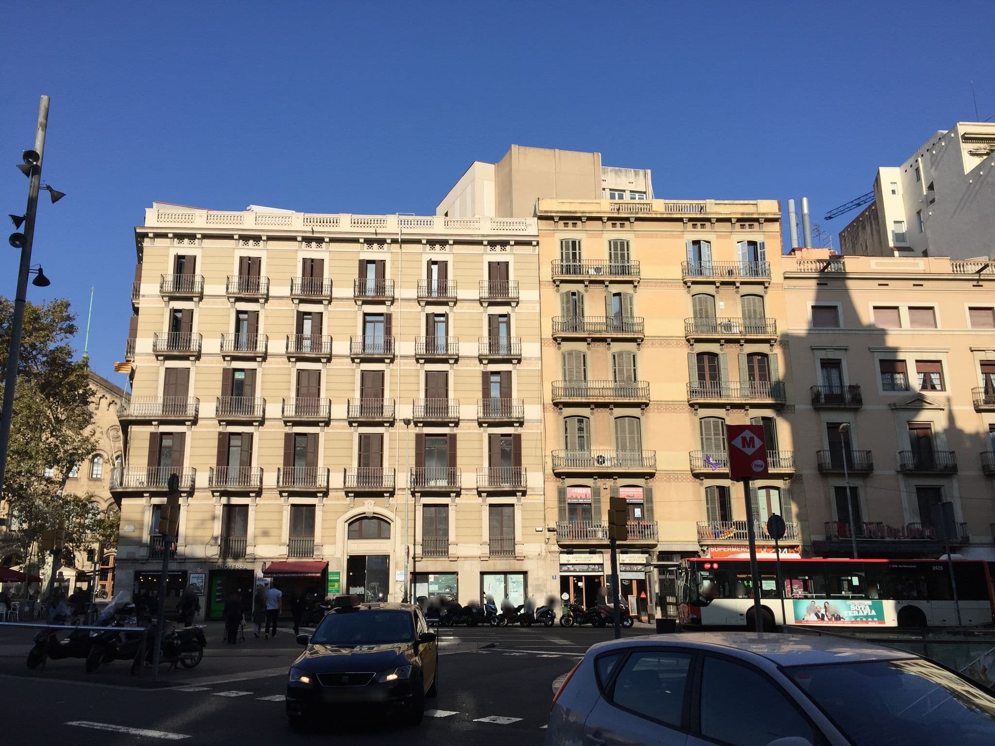 Street view near Hotel ITC Barcelona by Soho Boutique, Eixample — © richlv (CC BY-SA · Mapillary)