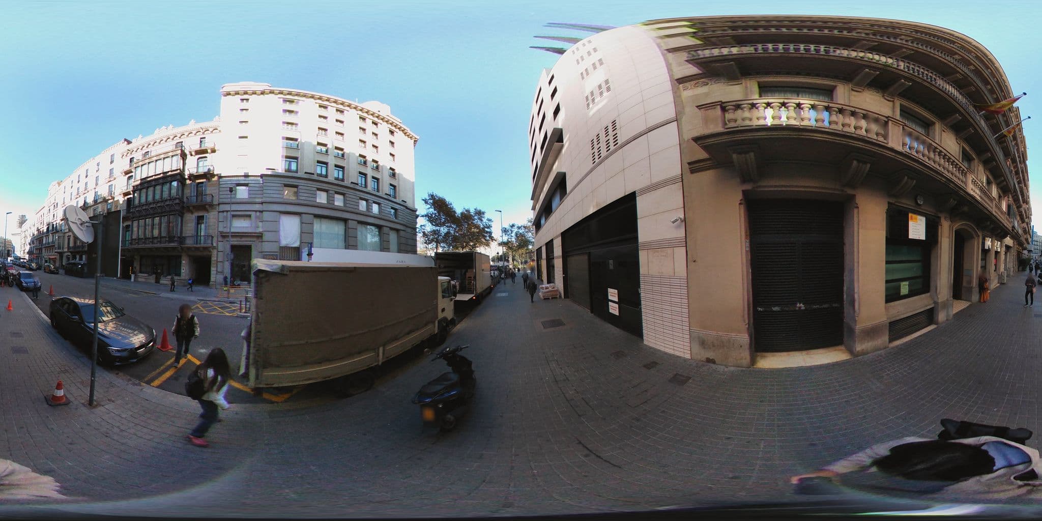 Street view near Hotel Catalonia Plaza Catalunya, Eixample — © ccossio (CC BY-SA · Mapillary)
