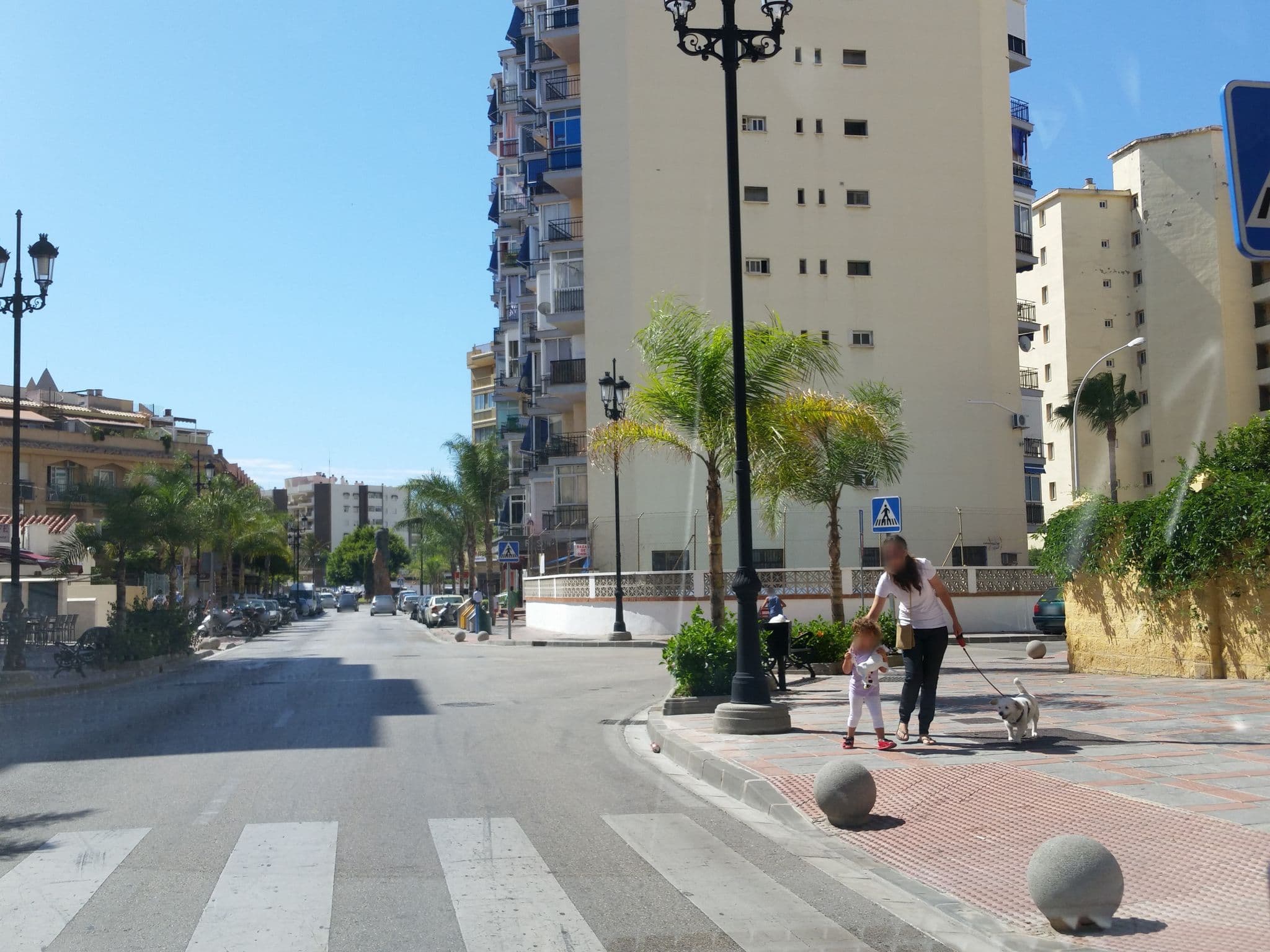 Street view near Aparthotel Veramar, Fuengirola